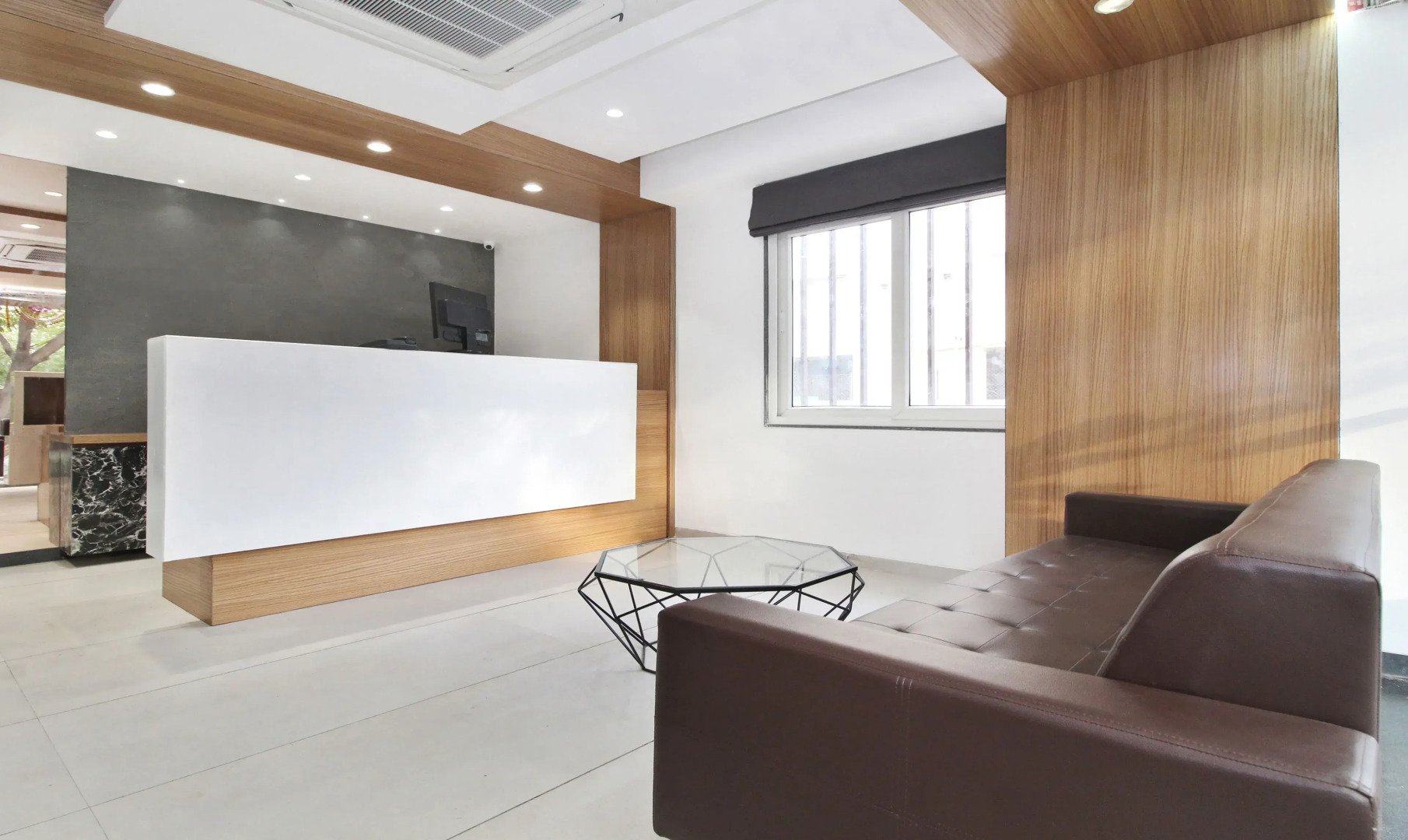 Treebo City Inn, Satara