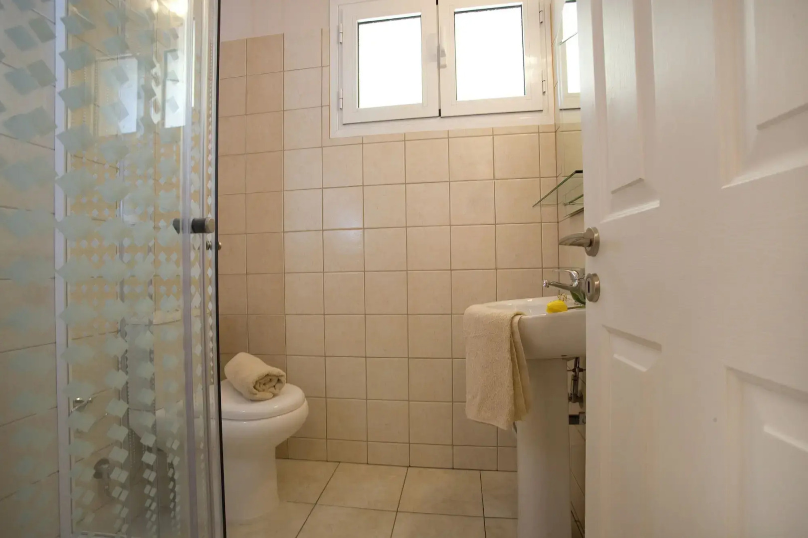 Anthemis Luxury Villas