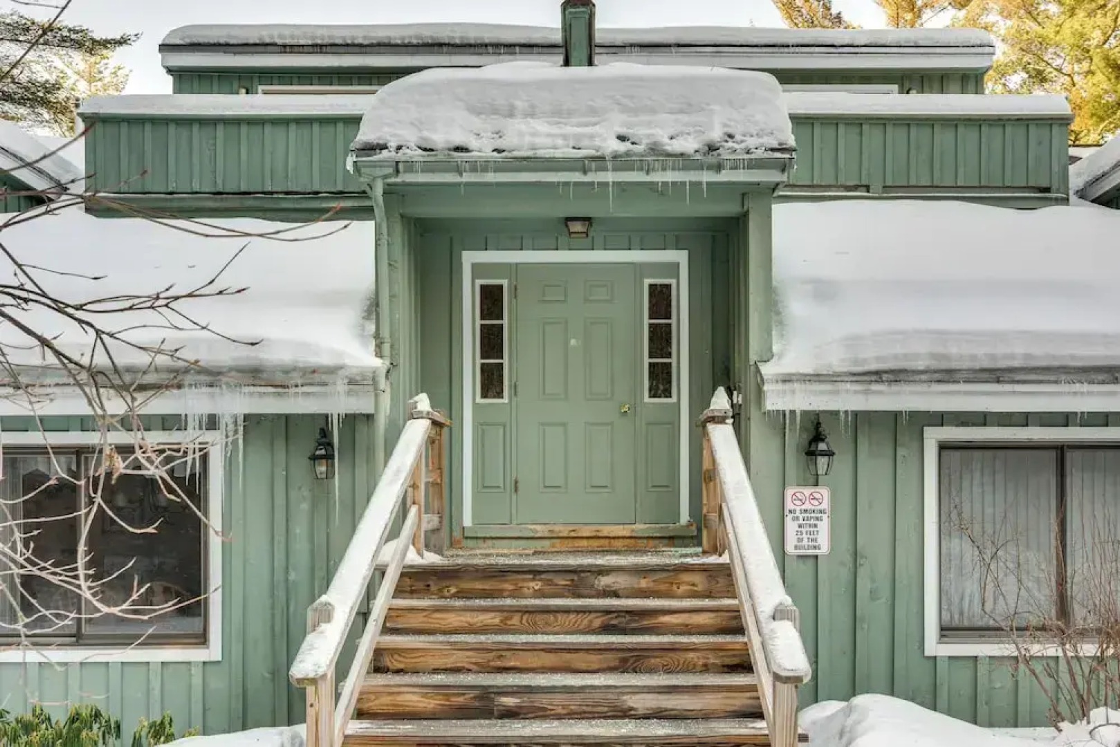 Inviting Bartlett Condo: 1 Mi to Attitash Mountain