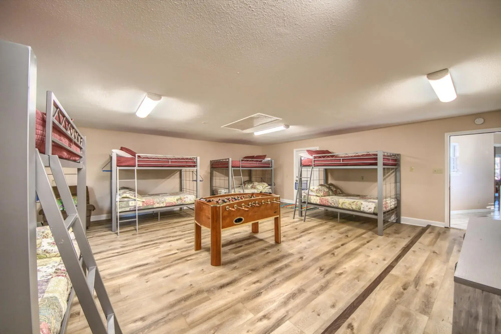 Players Place PRD 2462