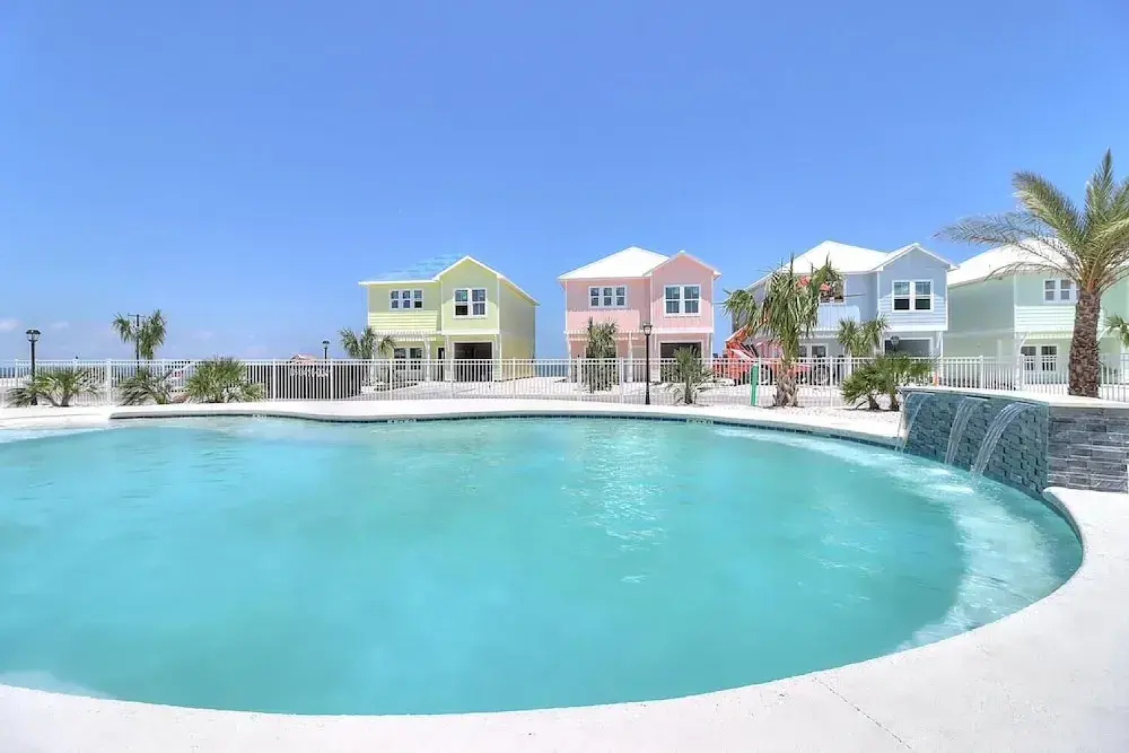 Seven Palms 3 Bedroom Home by RedAwning