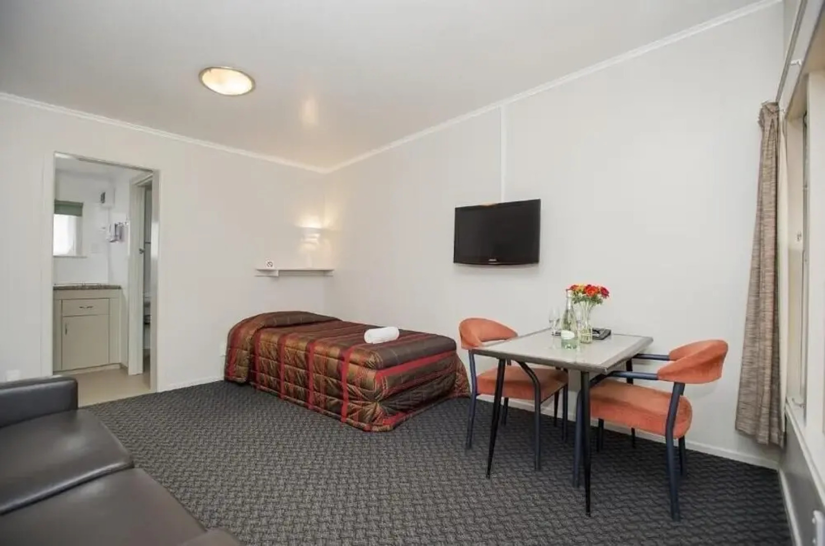 Travellers Inn Motel