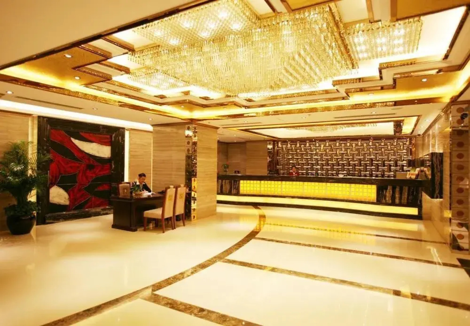 Urumqi City Langcheng Hotel