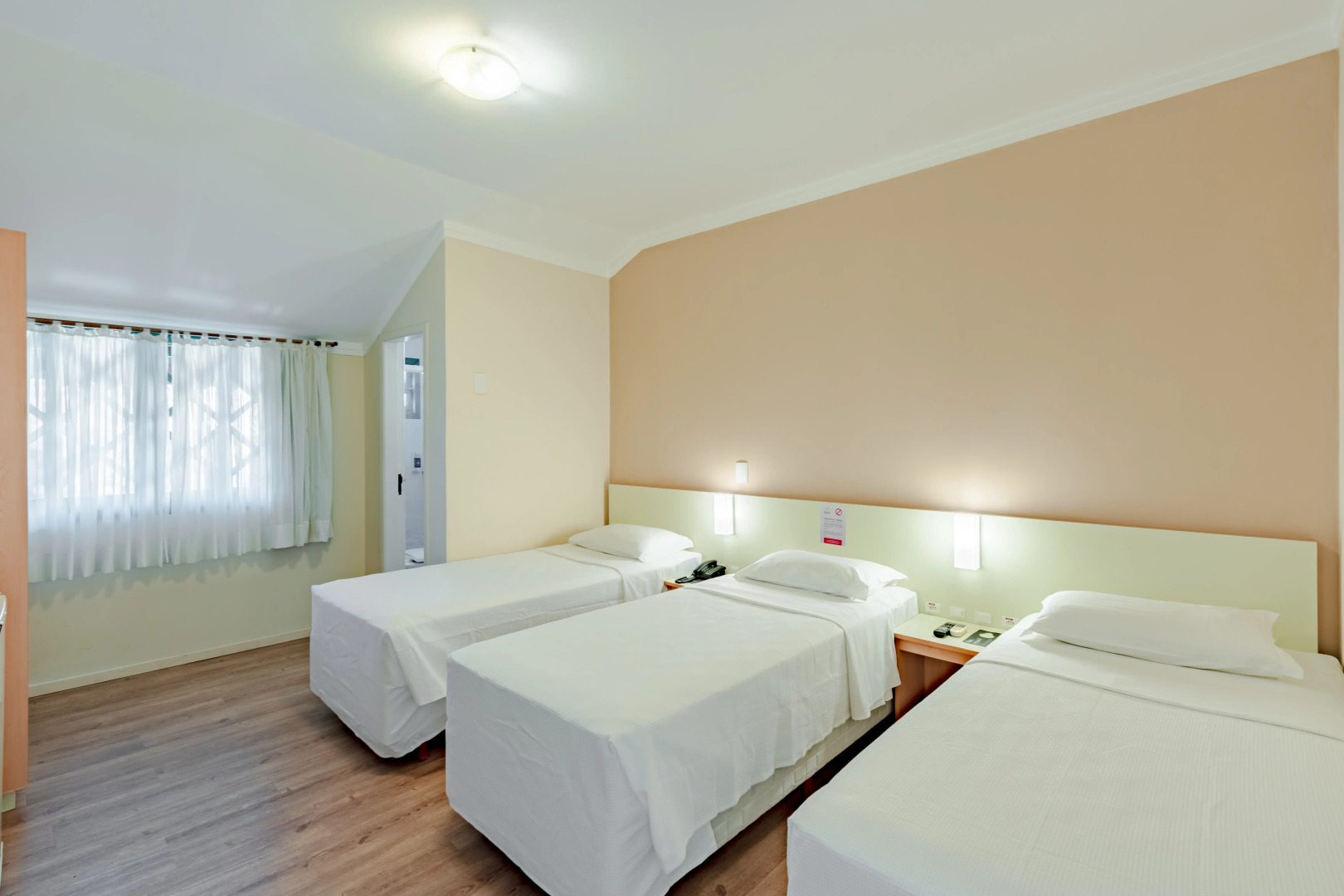 Bristol Sabrina Hotel