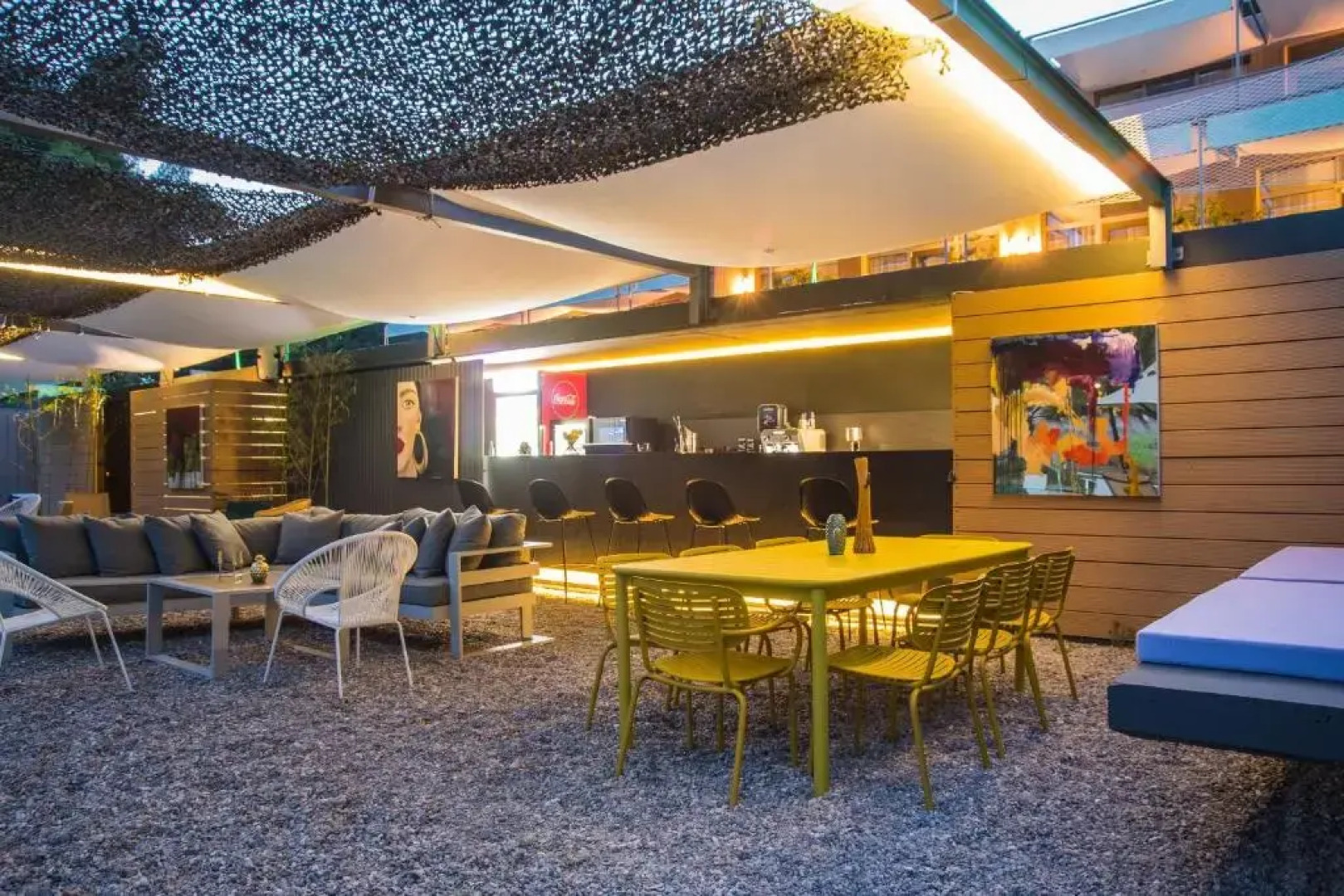 Sani More & Sani Woods