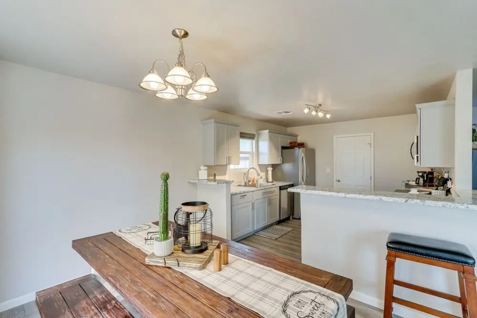 Gold Canyon Vacation w/ Private Patio & Fire Pit!