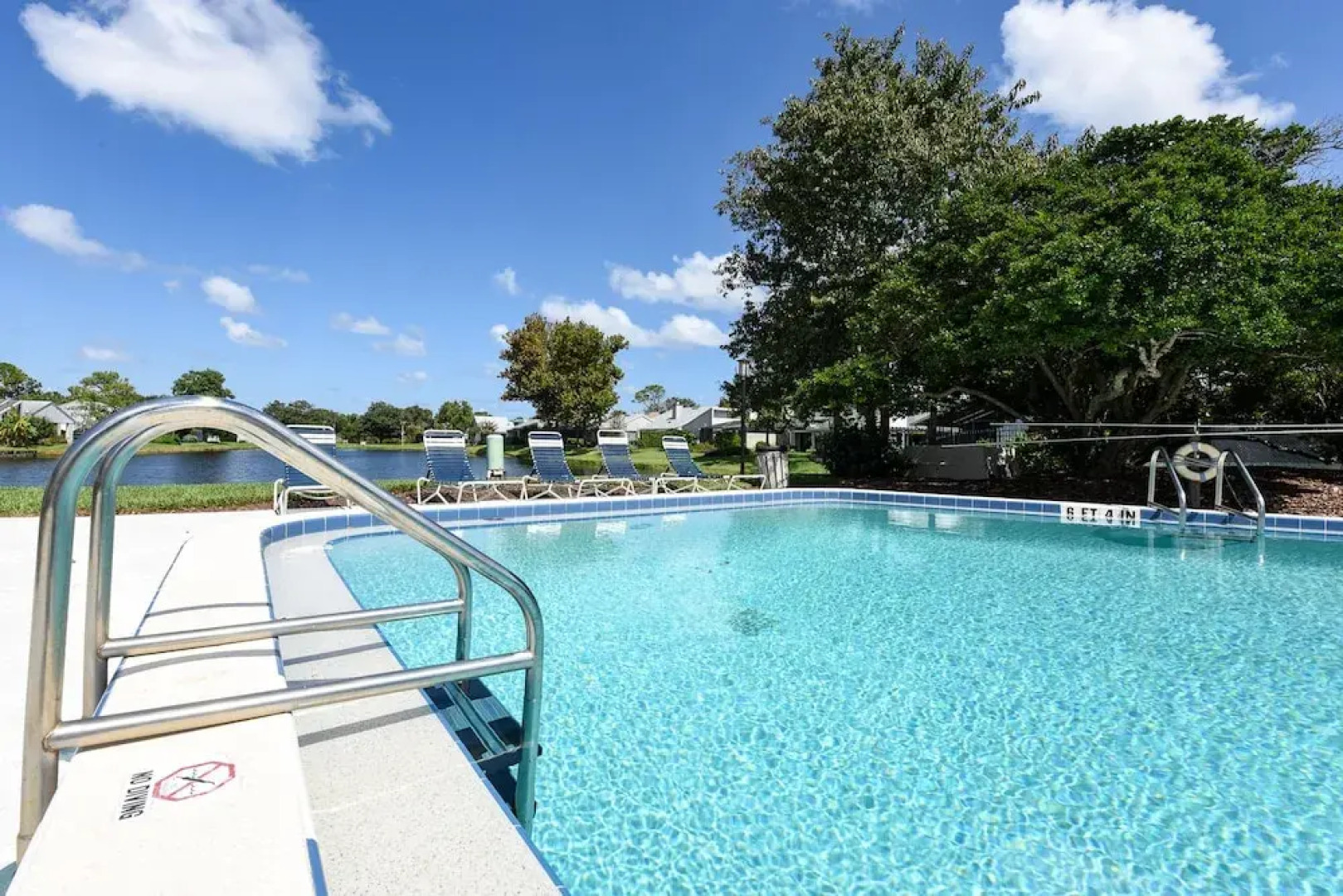 Latrium 2779 by Vtrips