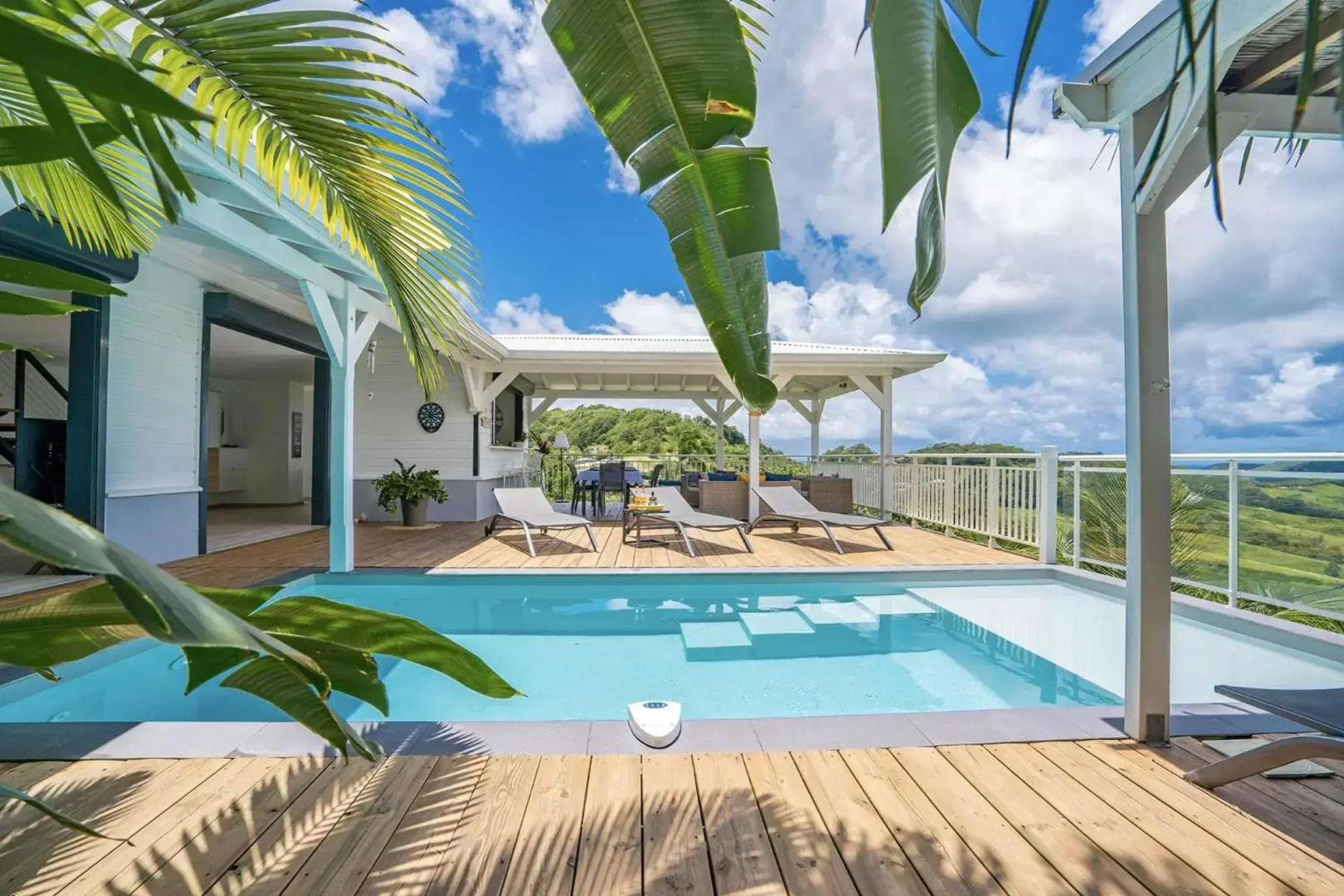 Villa Lanati, 4 ch avec piscine & vue campagne