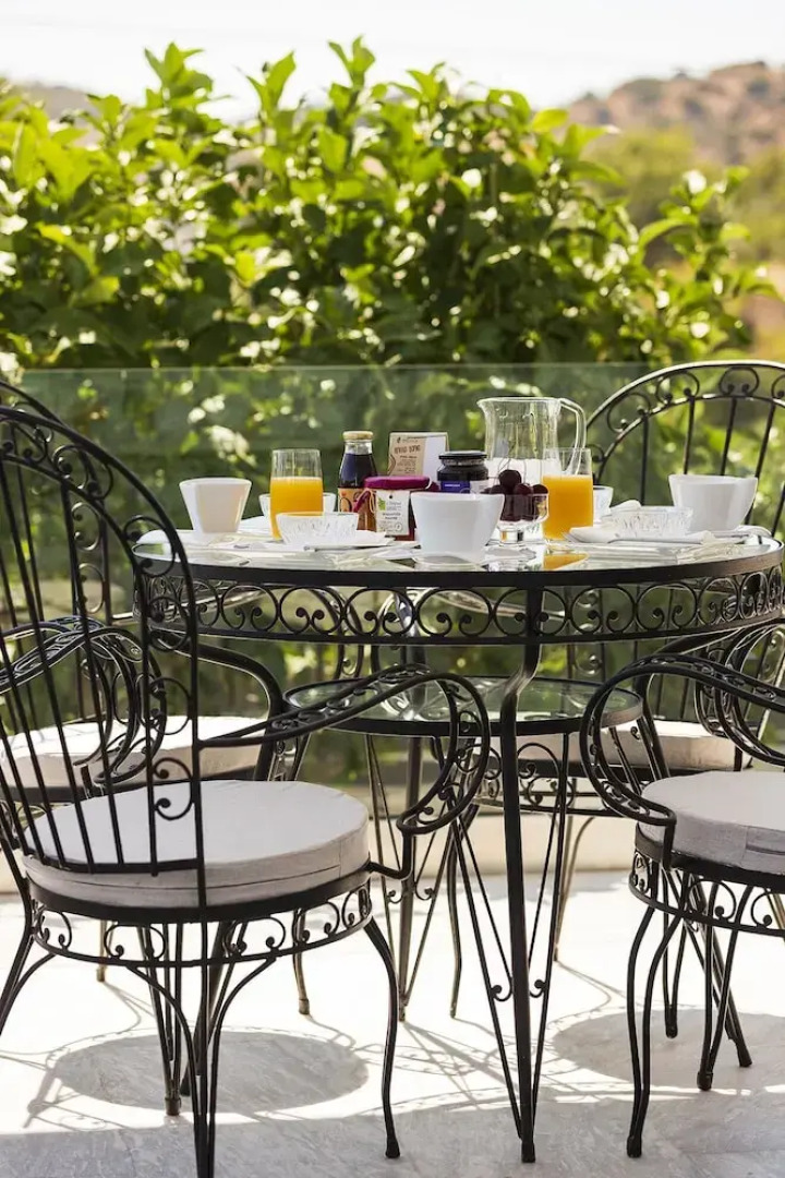 Luxurious Sea view House With Spa & Garden