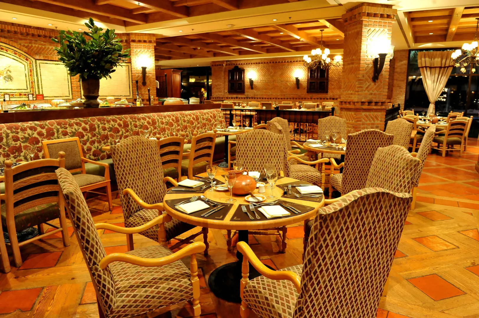 Sheraton Pilar Hotel and Convention Center