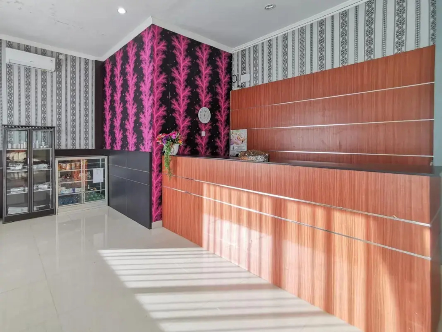 RedDoorz near Kantor PLN Sangatta