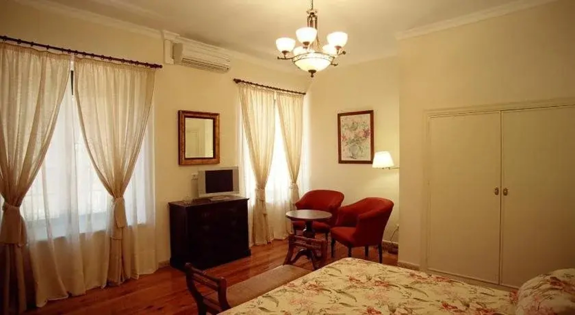 Riotinto Victorian House