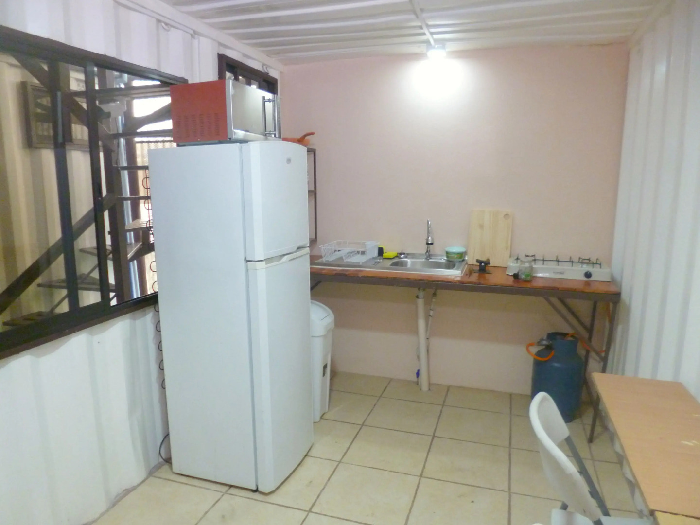 Costa Rica Eco-container Hotel