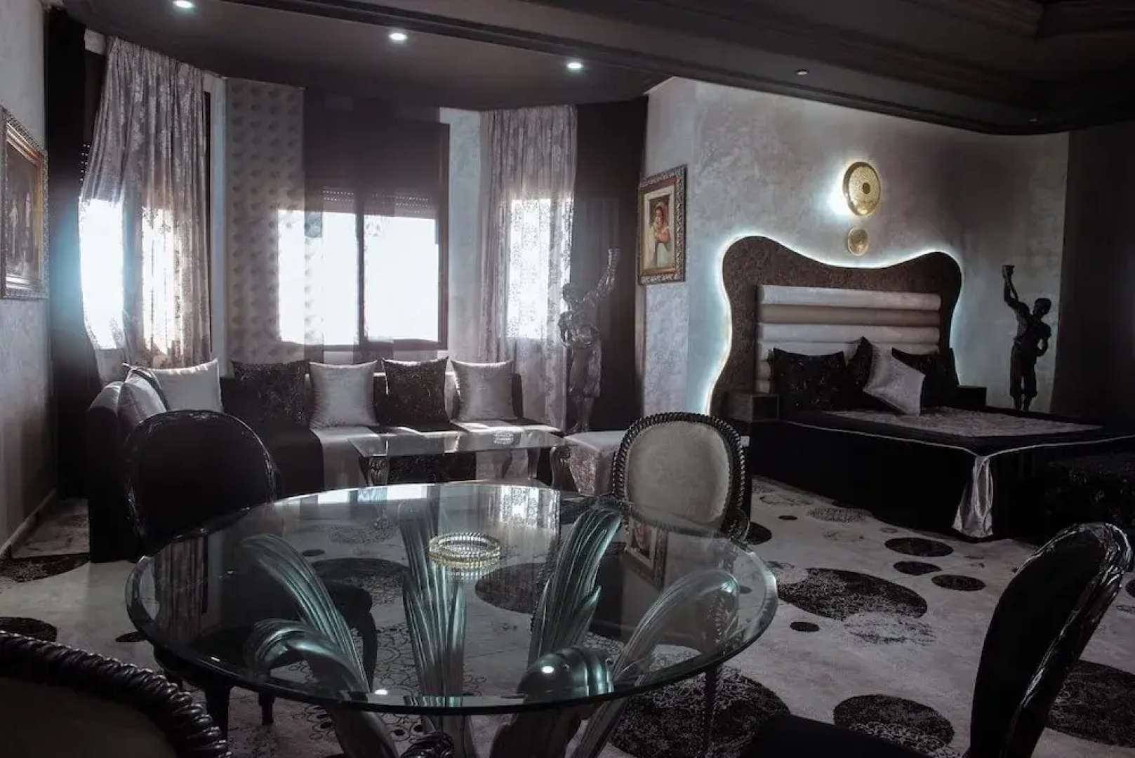 Park Regency Suite Hotel