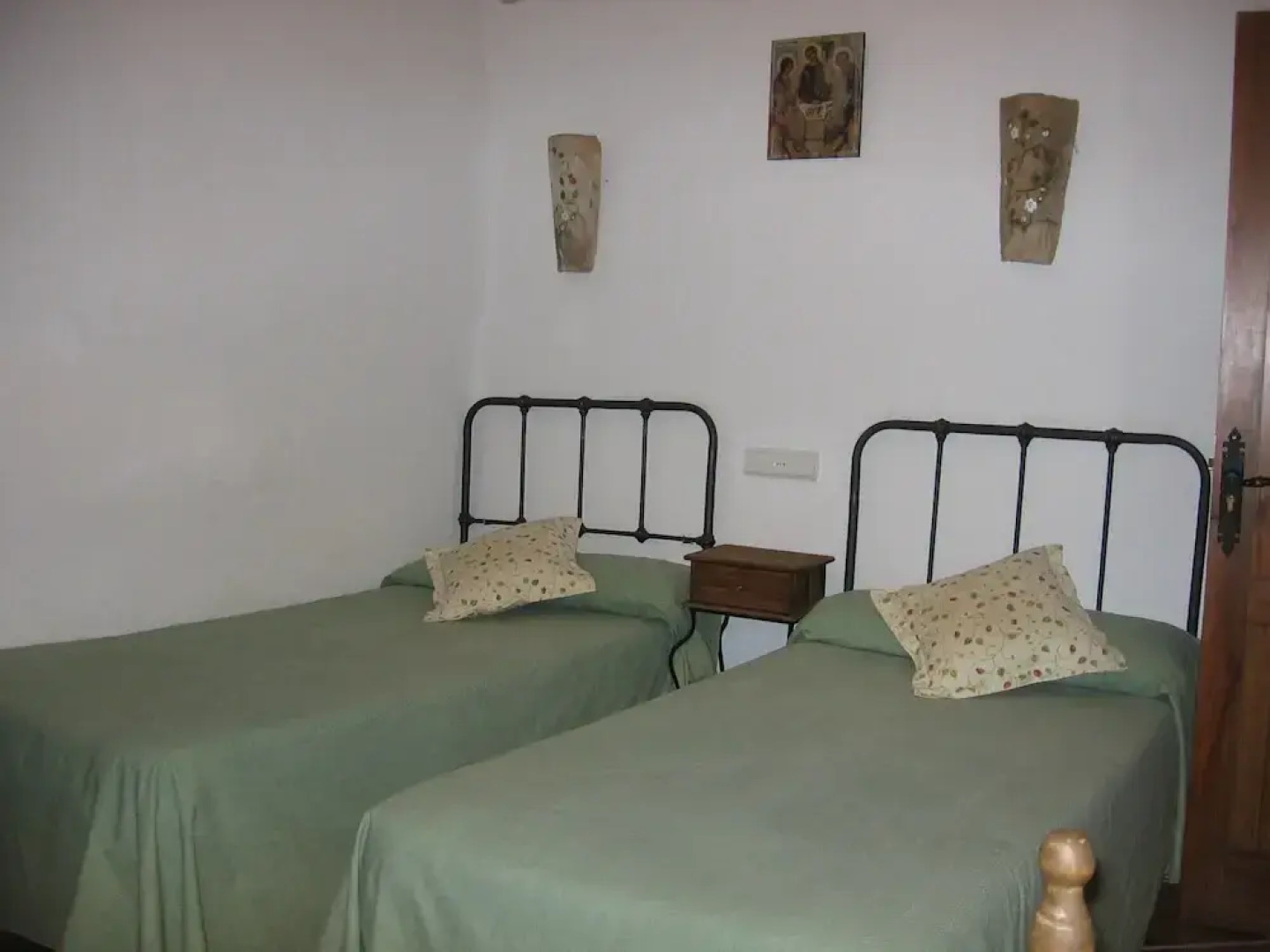 Mountain Escape in Laroya