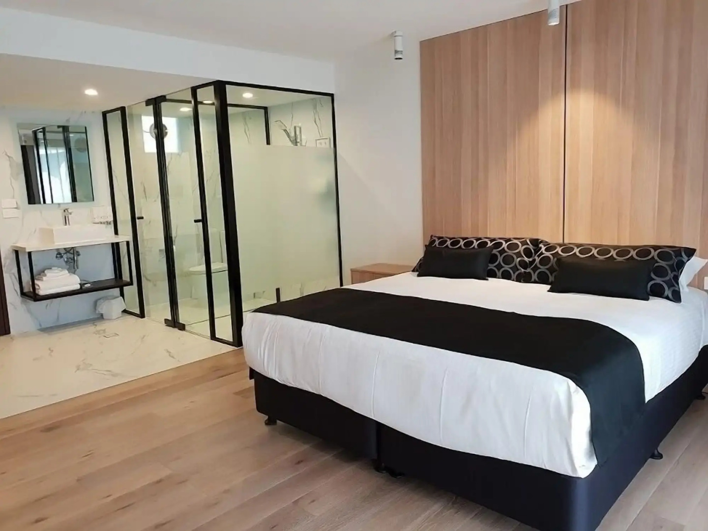 Ocean Front at The Entrance