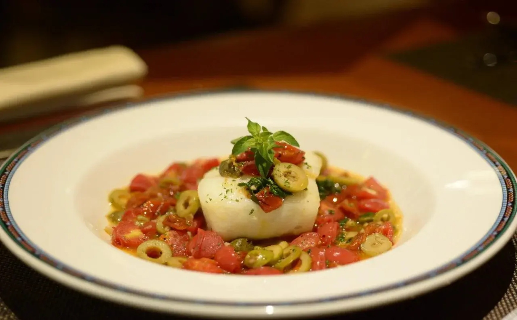 Crowne Plaza Hotel Qingdao by IHG