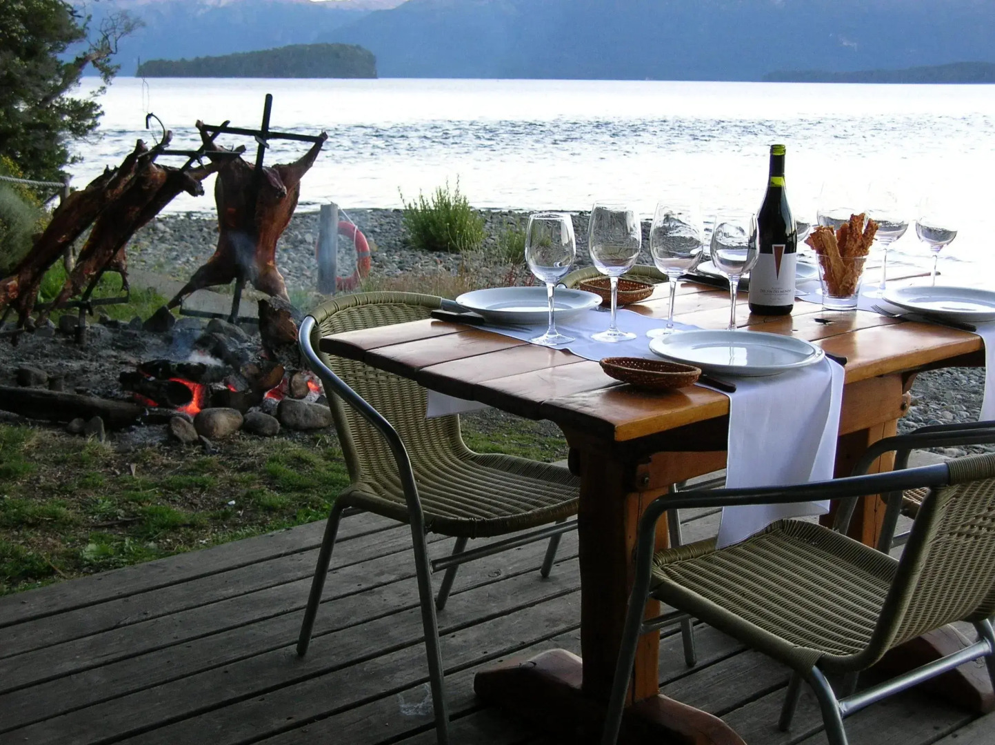 Correntoso Lake & River Hotel