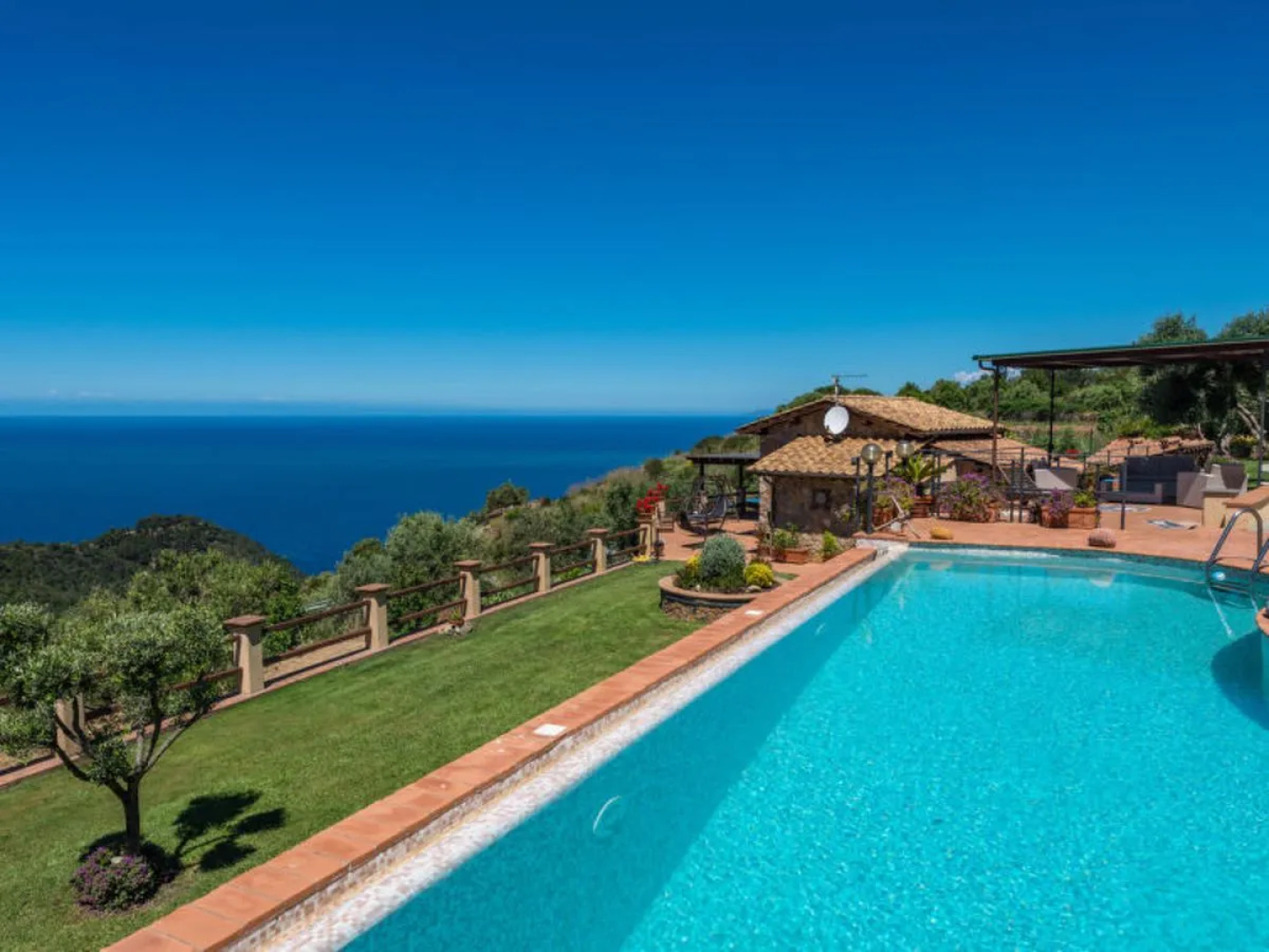 Villa  Monte Argentario