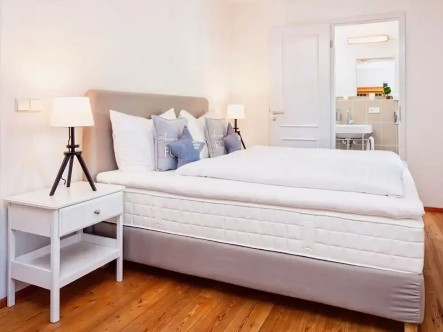 2 on the Estate - Mosch