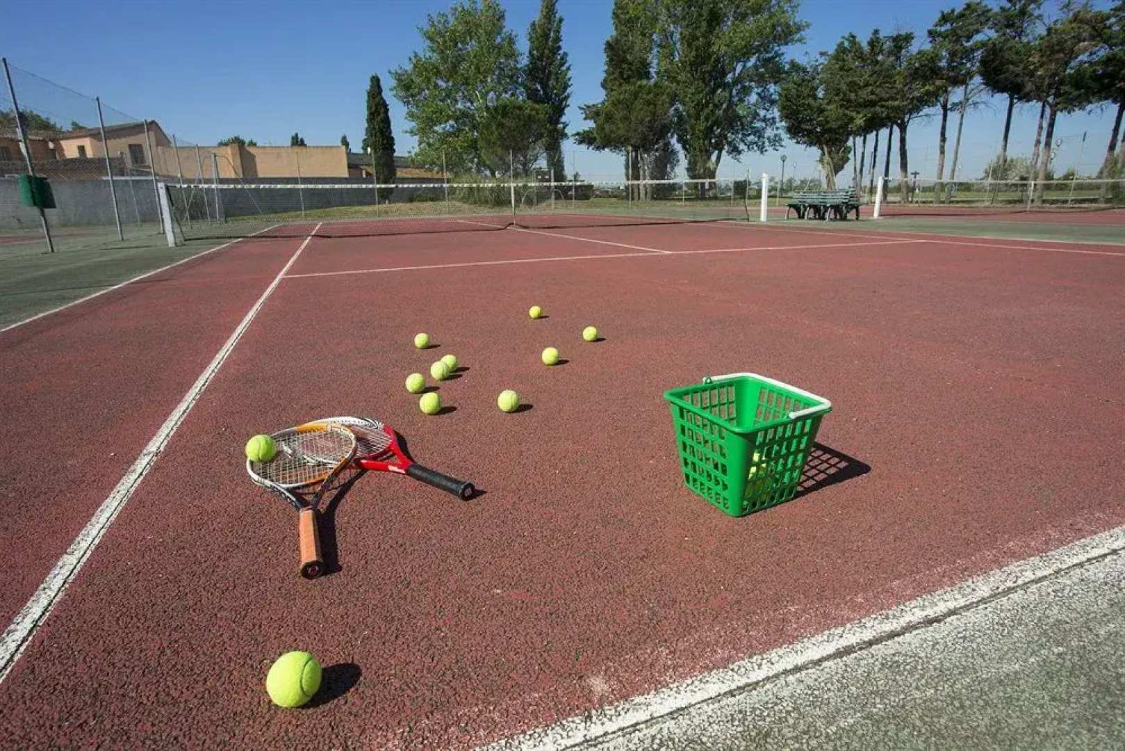 SOWELL Family Les Amandiers