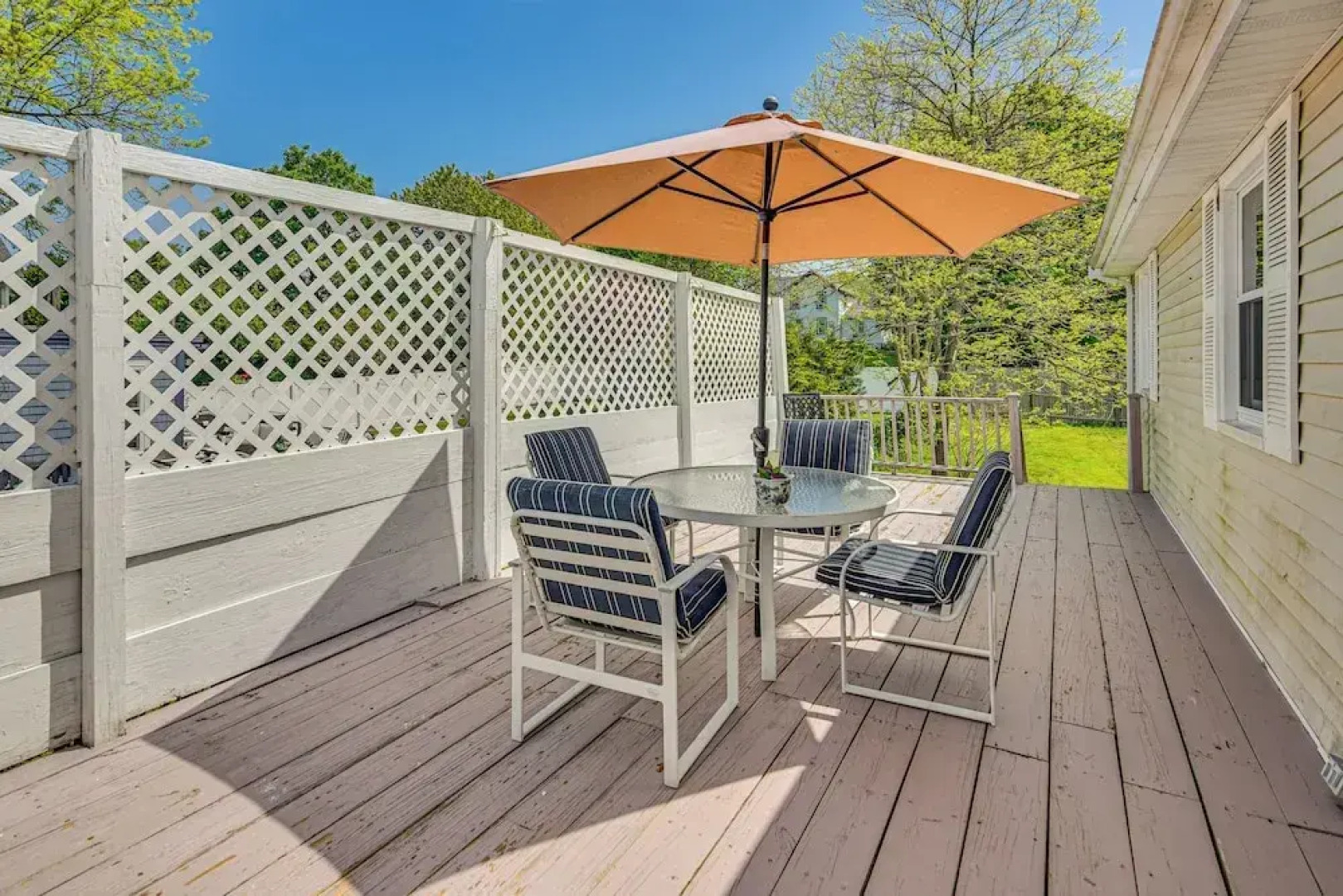 Coastal Home: 1 Mi to Beach, 2 Mi to Dtwn Newport!