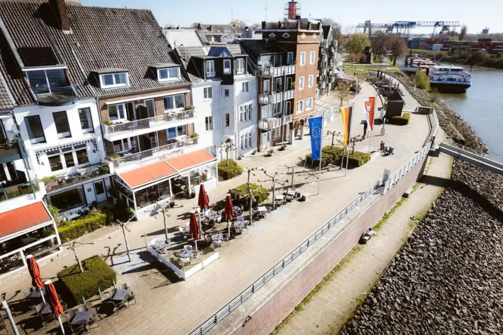 Hotel Rheinpromenade8