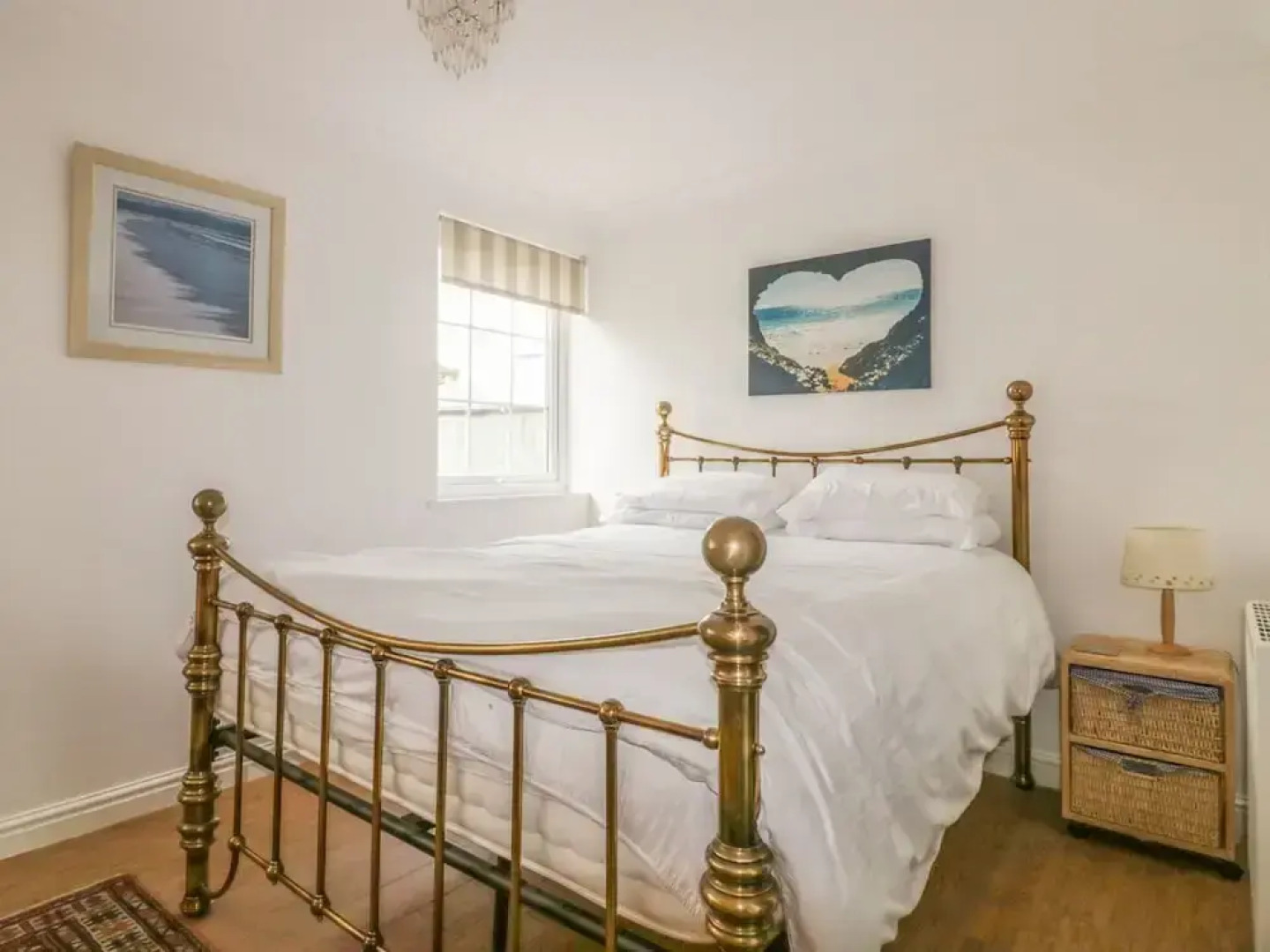 Apartment 1, Trearren