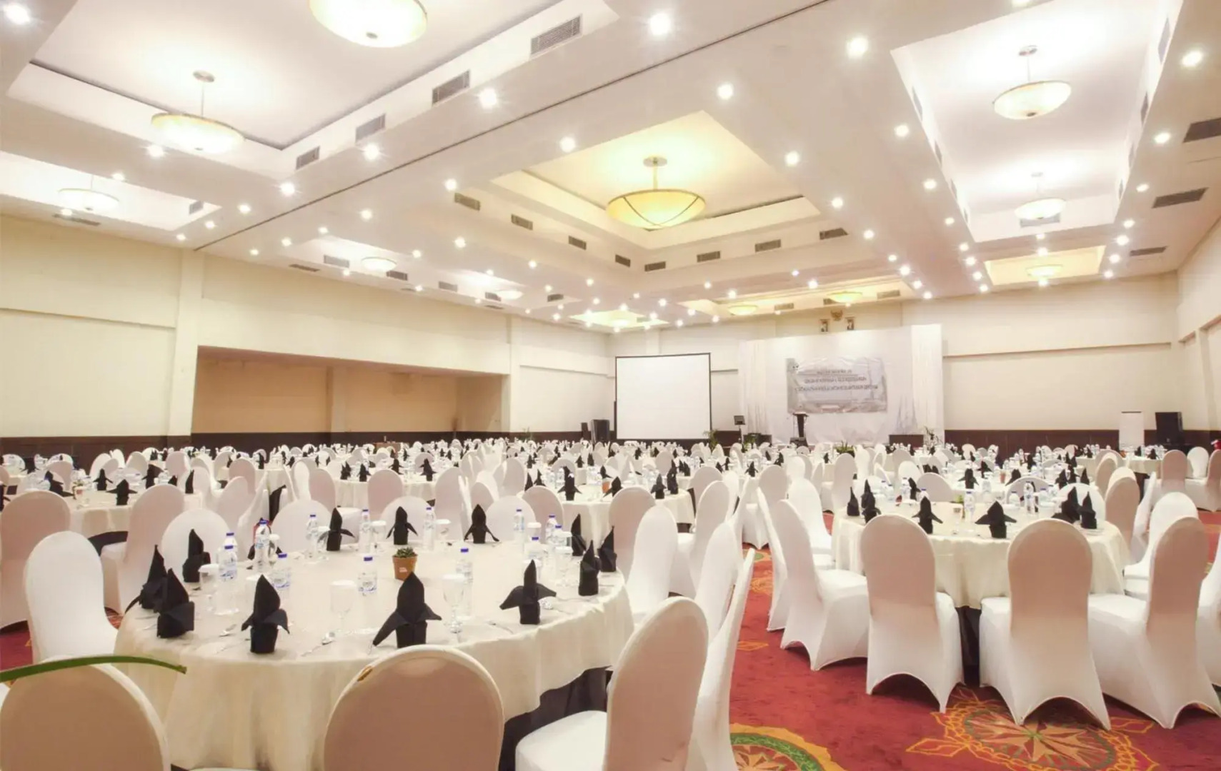 Padjadjaran Suites Resort & Convention