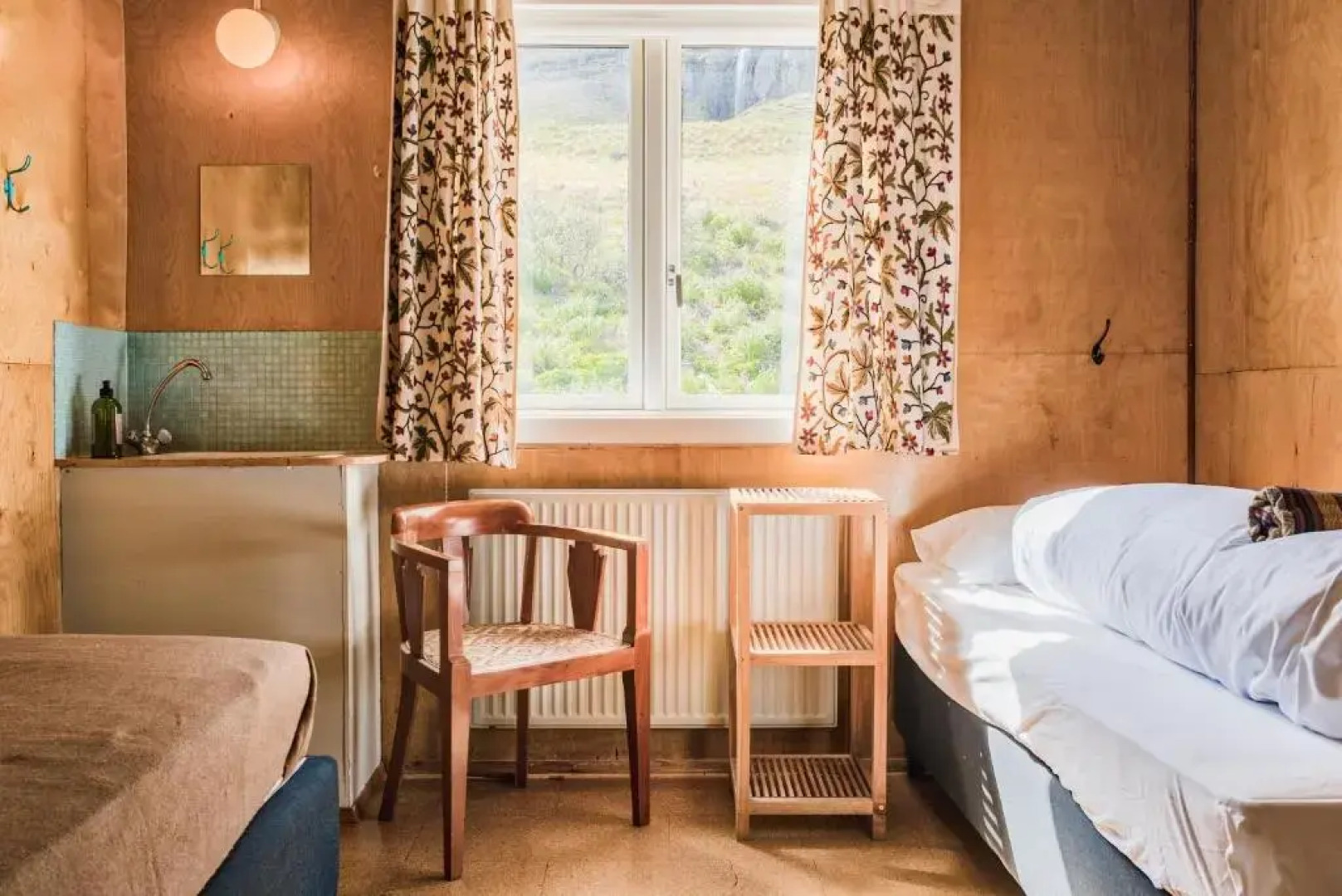 Hafaldan HI Hostel - Harbour building