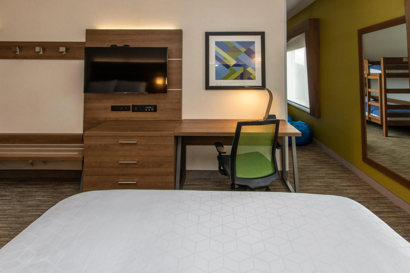 Holiday Inn Express Hotel & Suites Roseville-Galleria Area by IHG