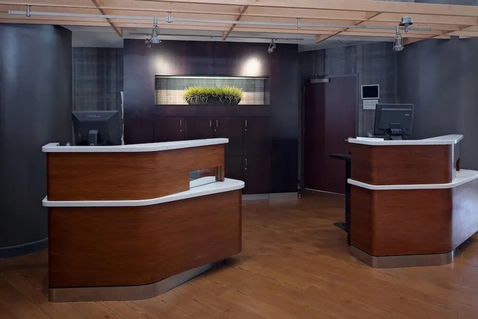 Courtyard Long Island MacArthur Airport