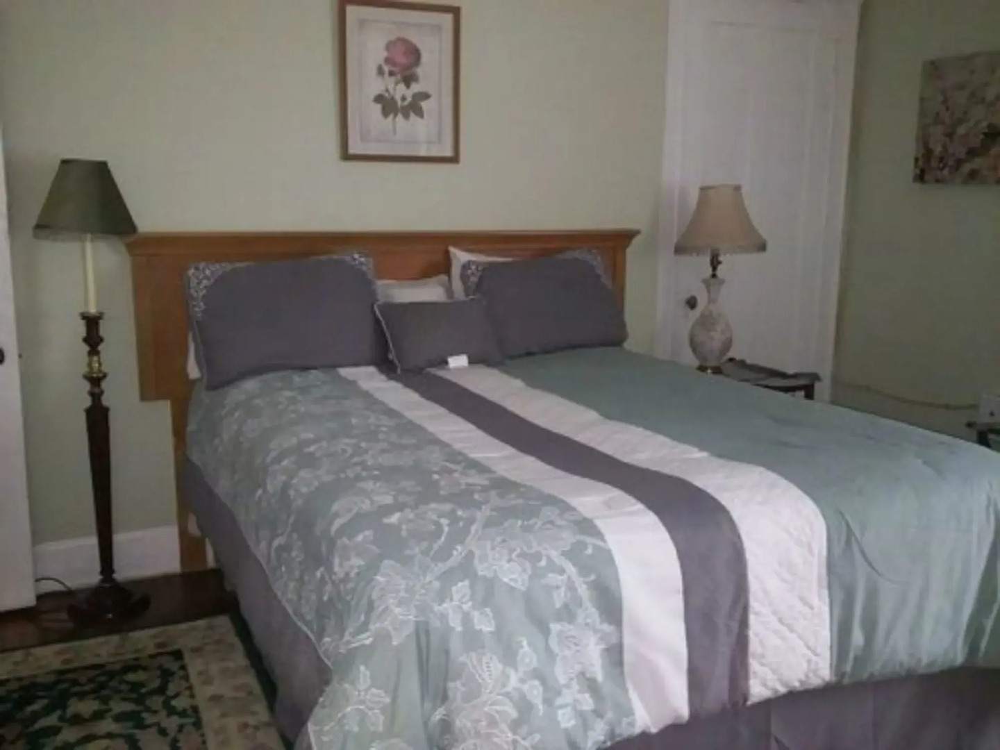 Six Acres Bed & Breakfast