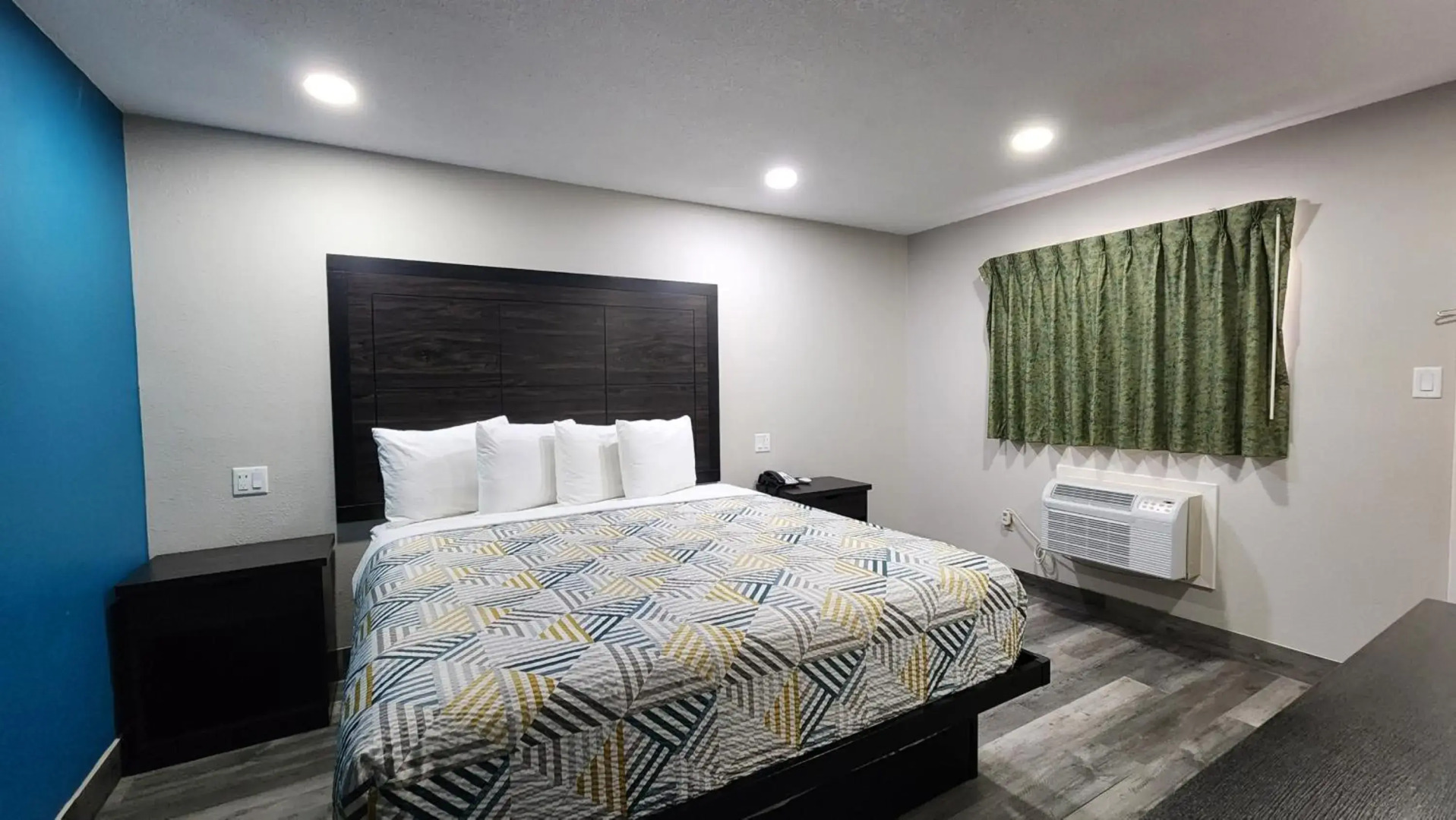 Scottish Inns and Suites Wharton