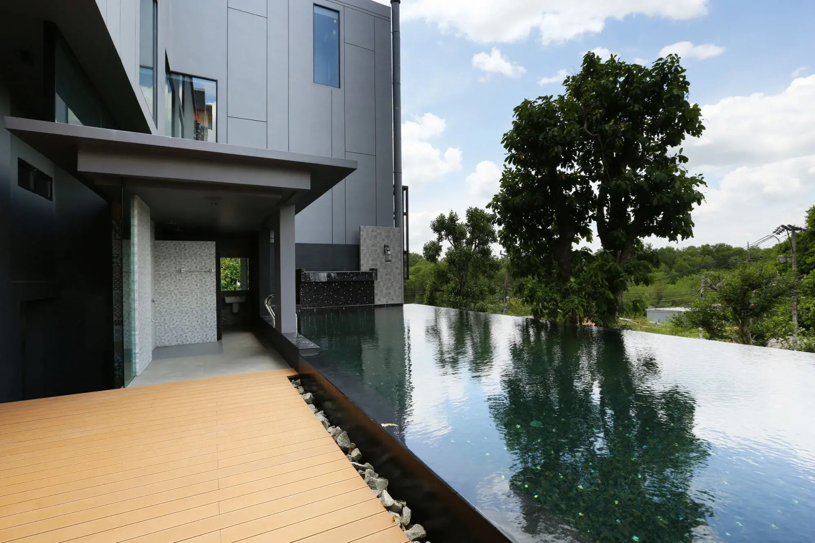 Hatyai Signature Hotel