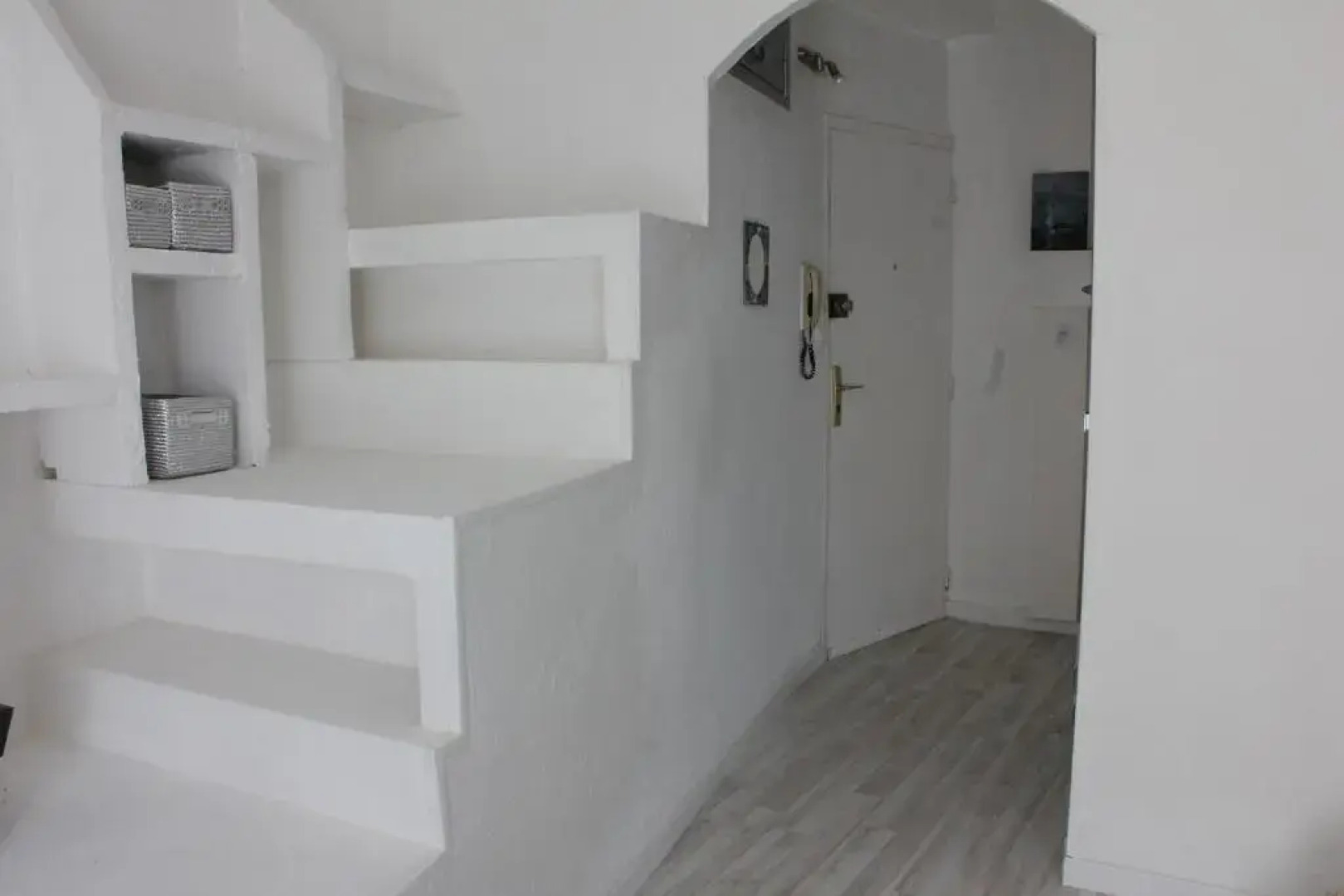 Studio de charme avec sa terrasse en plein coeur de ville