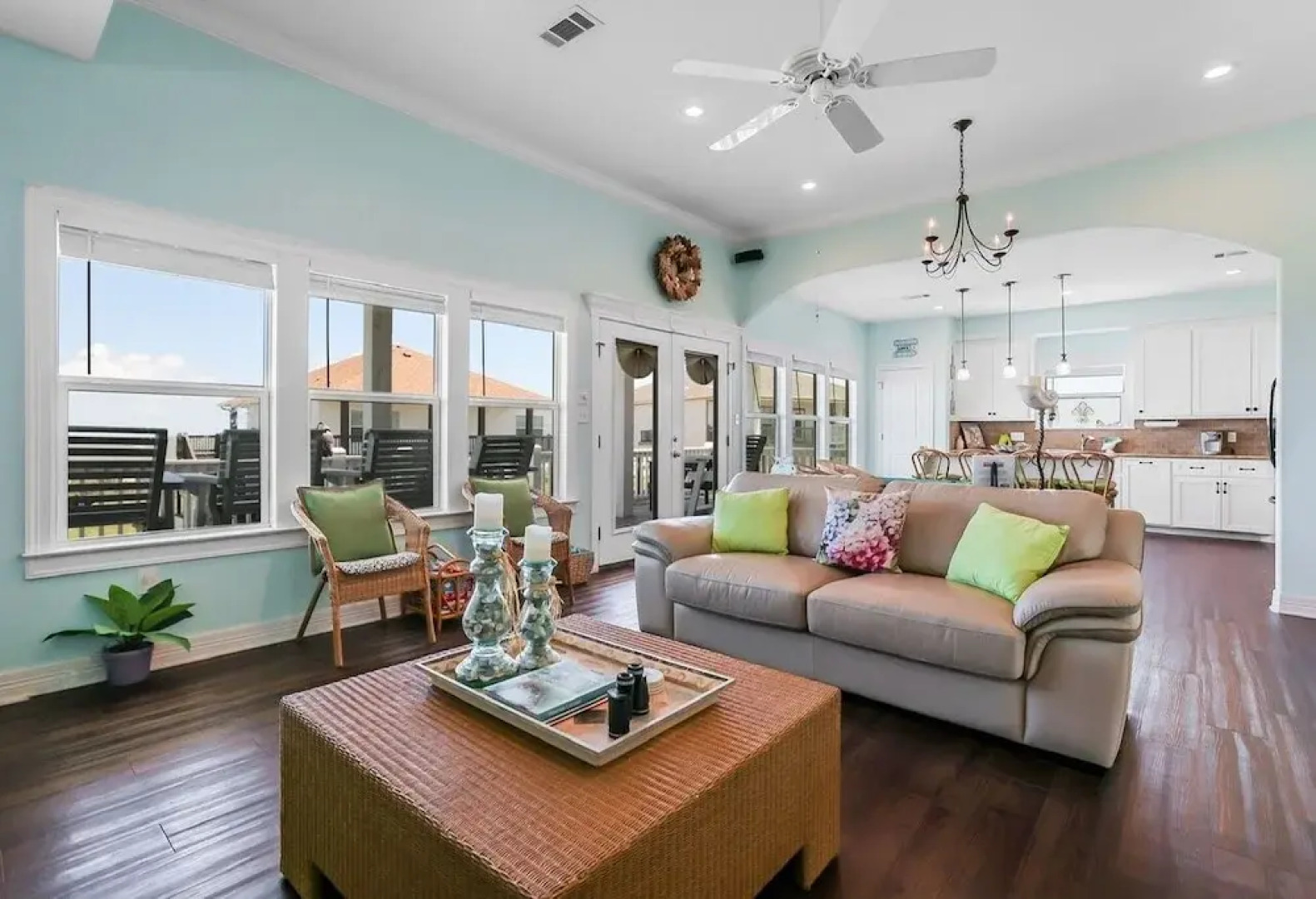 Miss Molly's by RedAwning