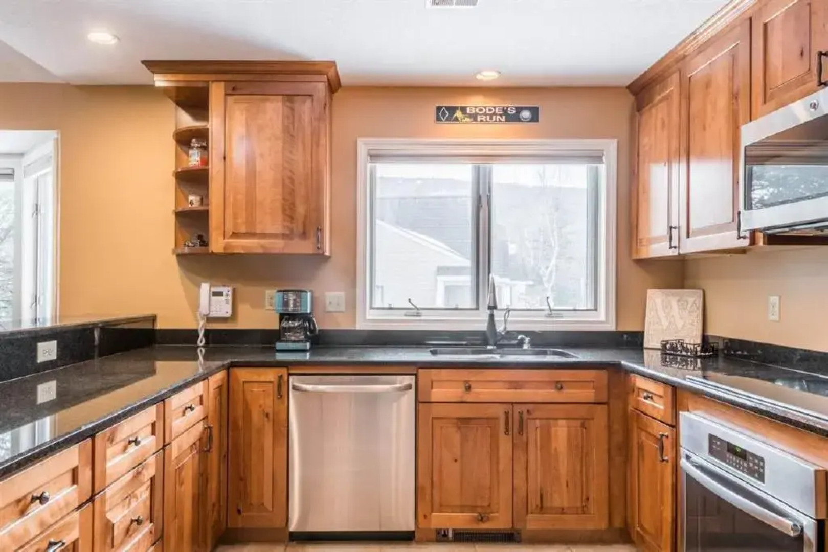 G5 Wow Stunning Single Level Home Next To Golf Course And Mt Washington Hotel Ac Skiing