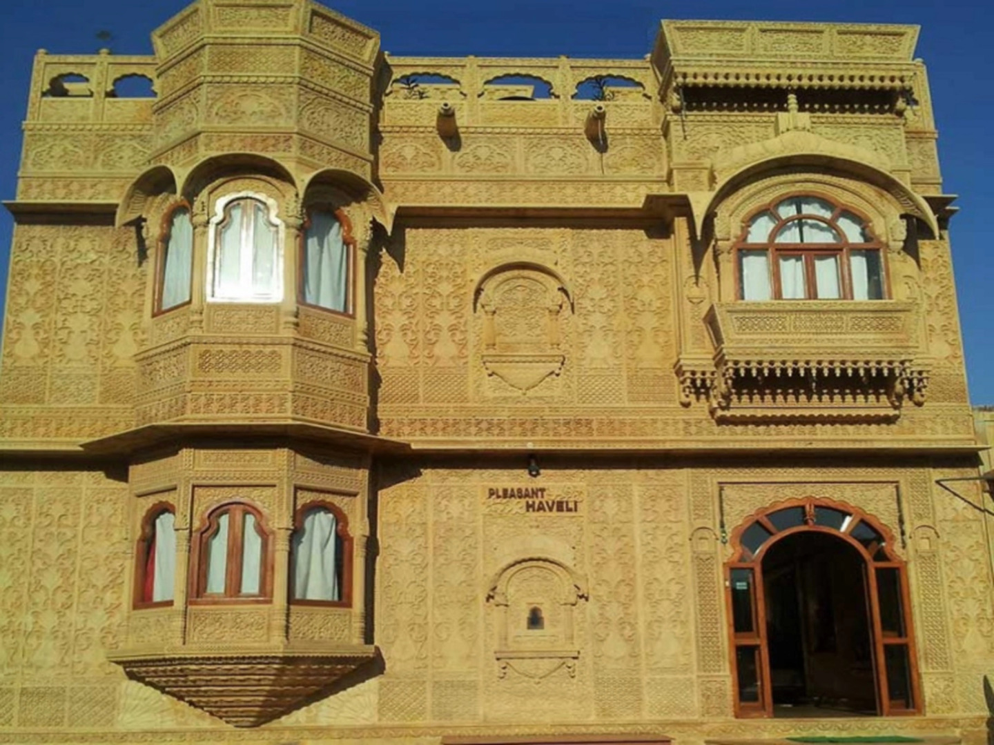 Hotel Pleasant Haveli