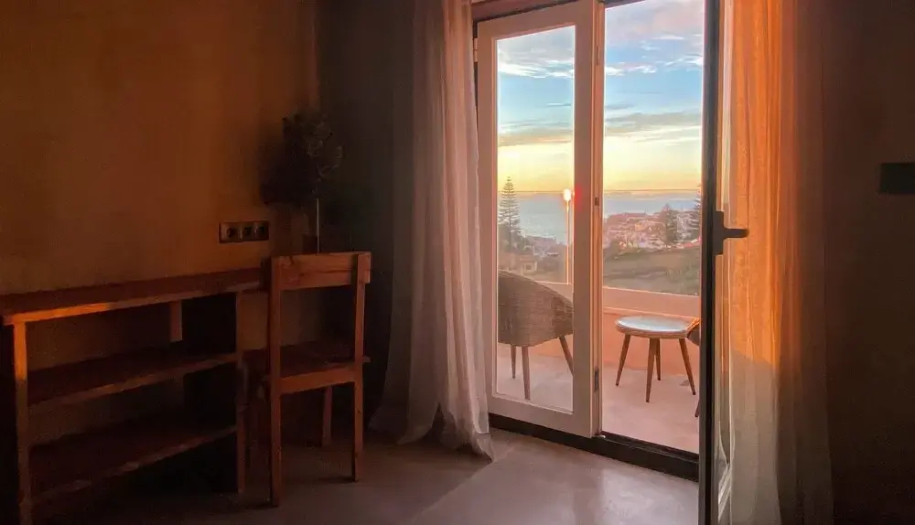 Azenhas do Mar Valley House