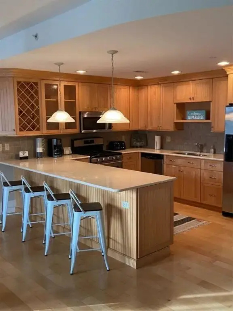 Wc7701 Atlantic Avenue, Unit 304