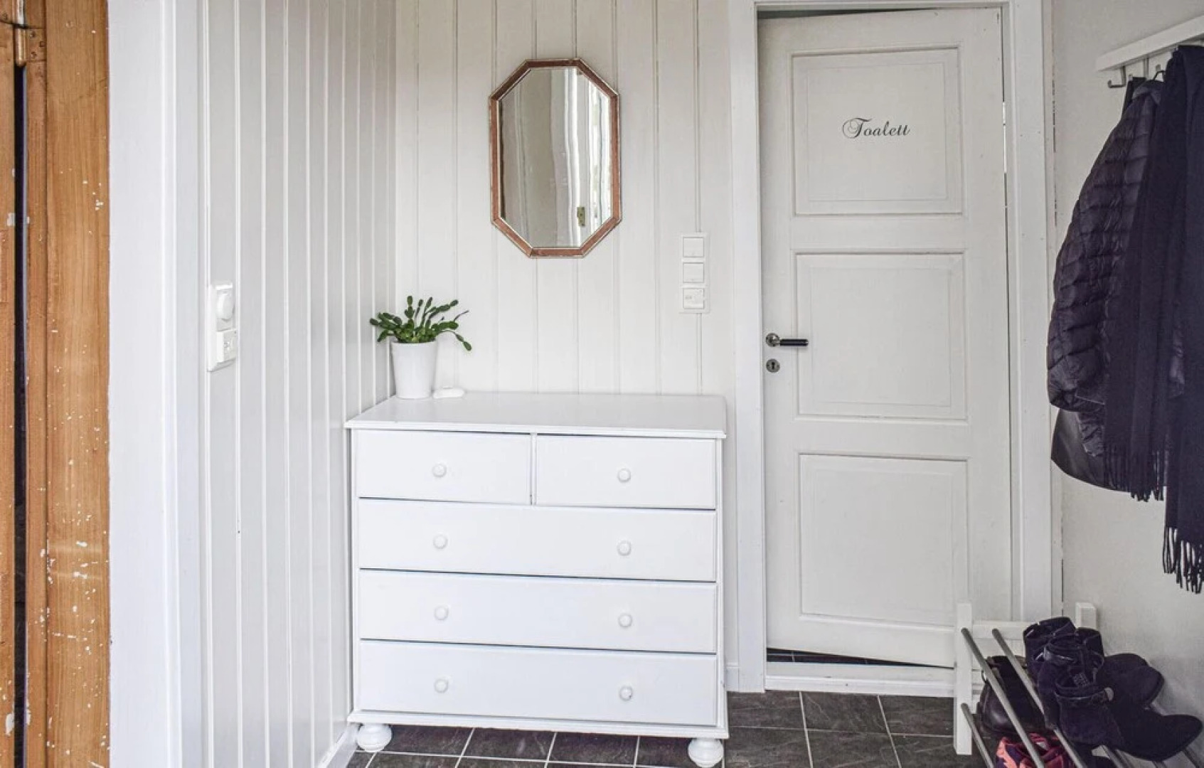 Stunning Home in Lindesnes With 3 Bedrooms and Wifi