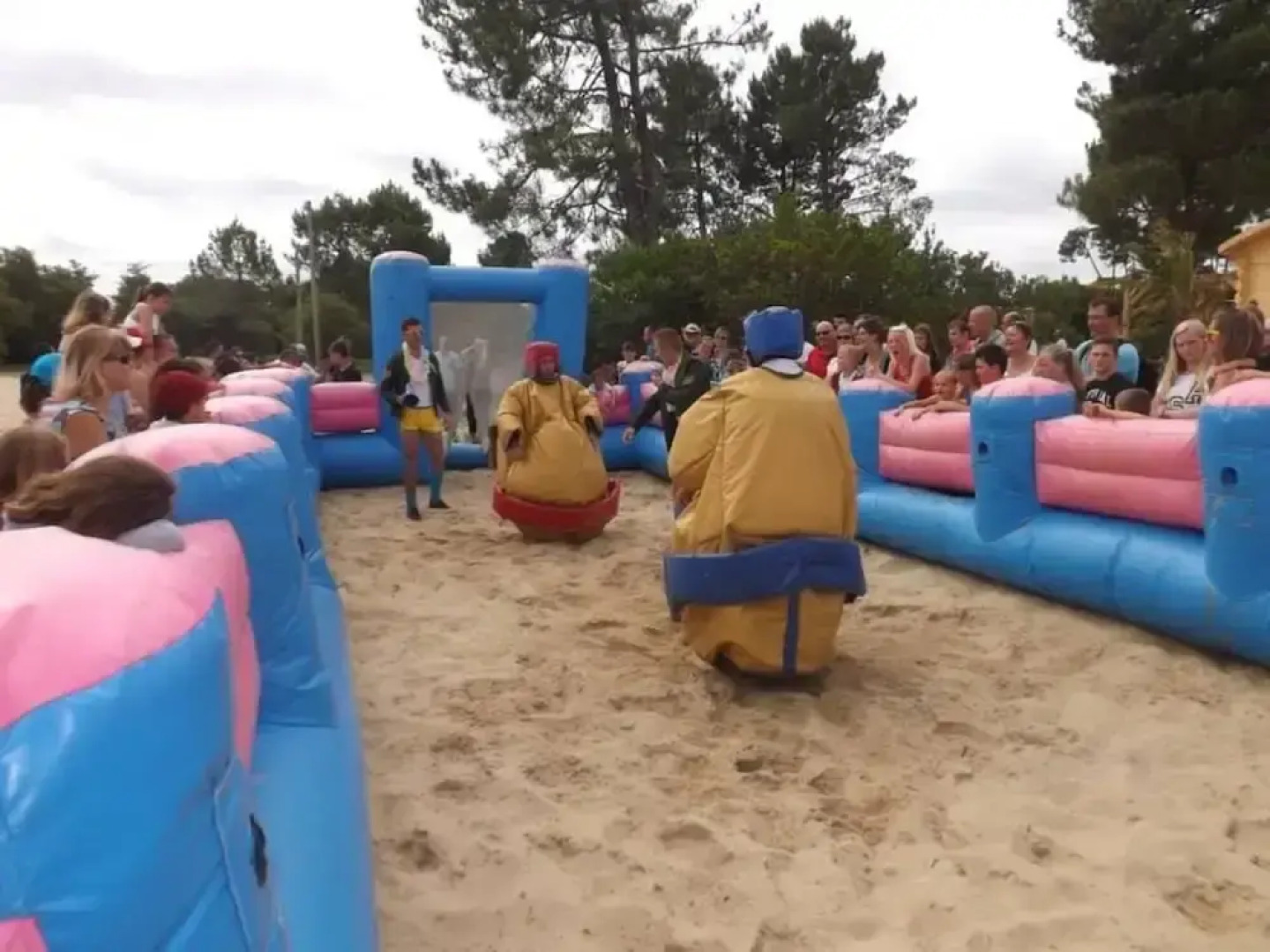 Bungalow With 3 Bedrooms in Gastes, With Shared Pool, Enclosed Garden and Wifi - 11 km From the Beach