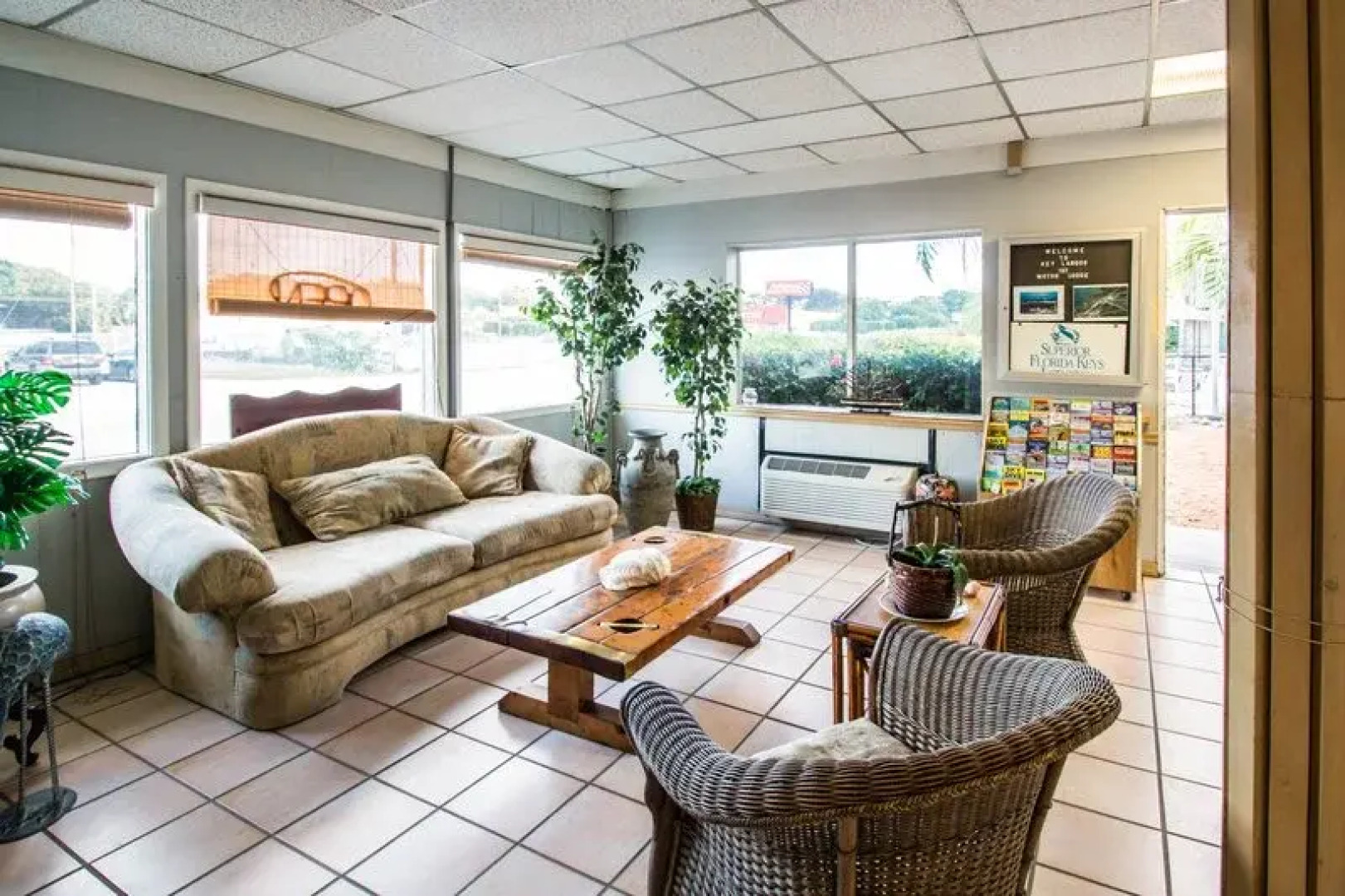 Rodeway Inn & Suites