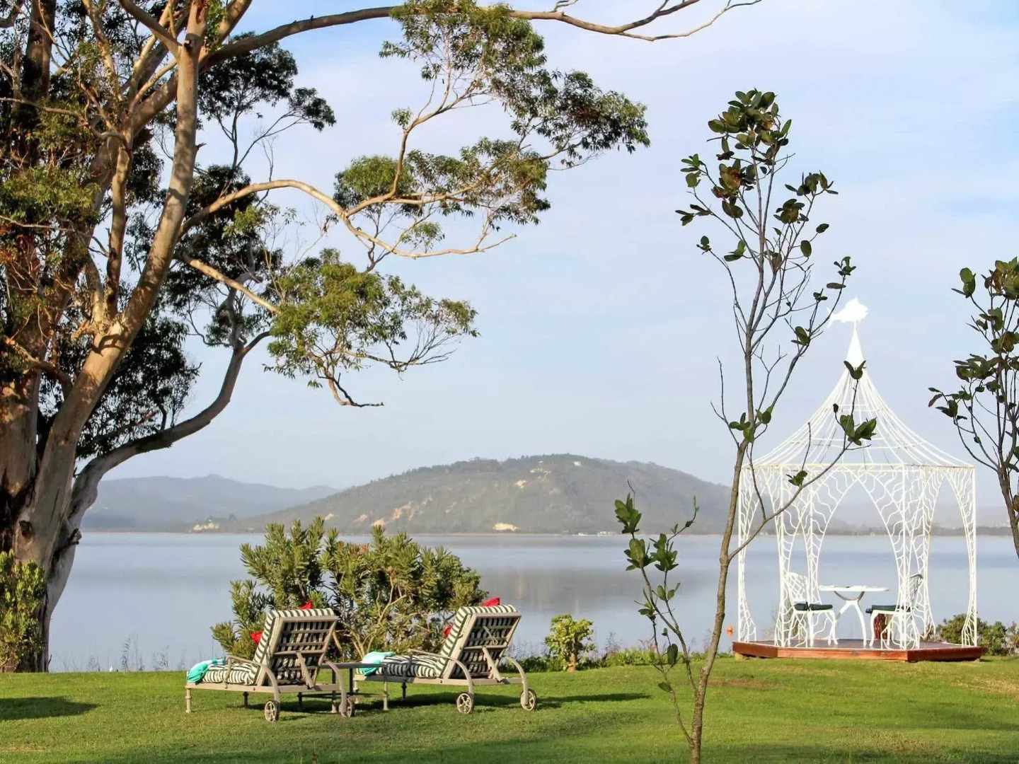 Lakeside Lodge & Spa