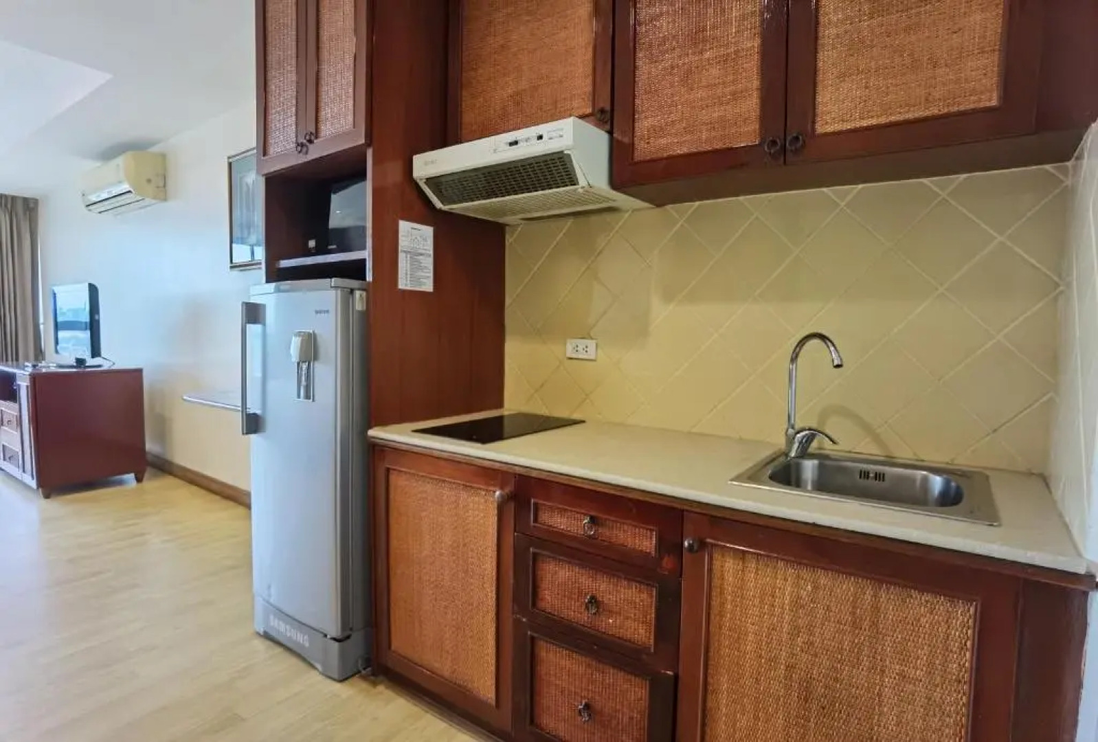 Nova Park Hotel Pattaya