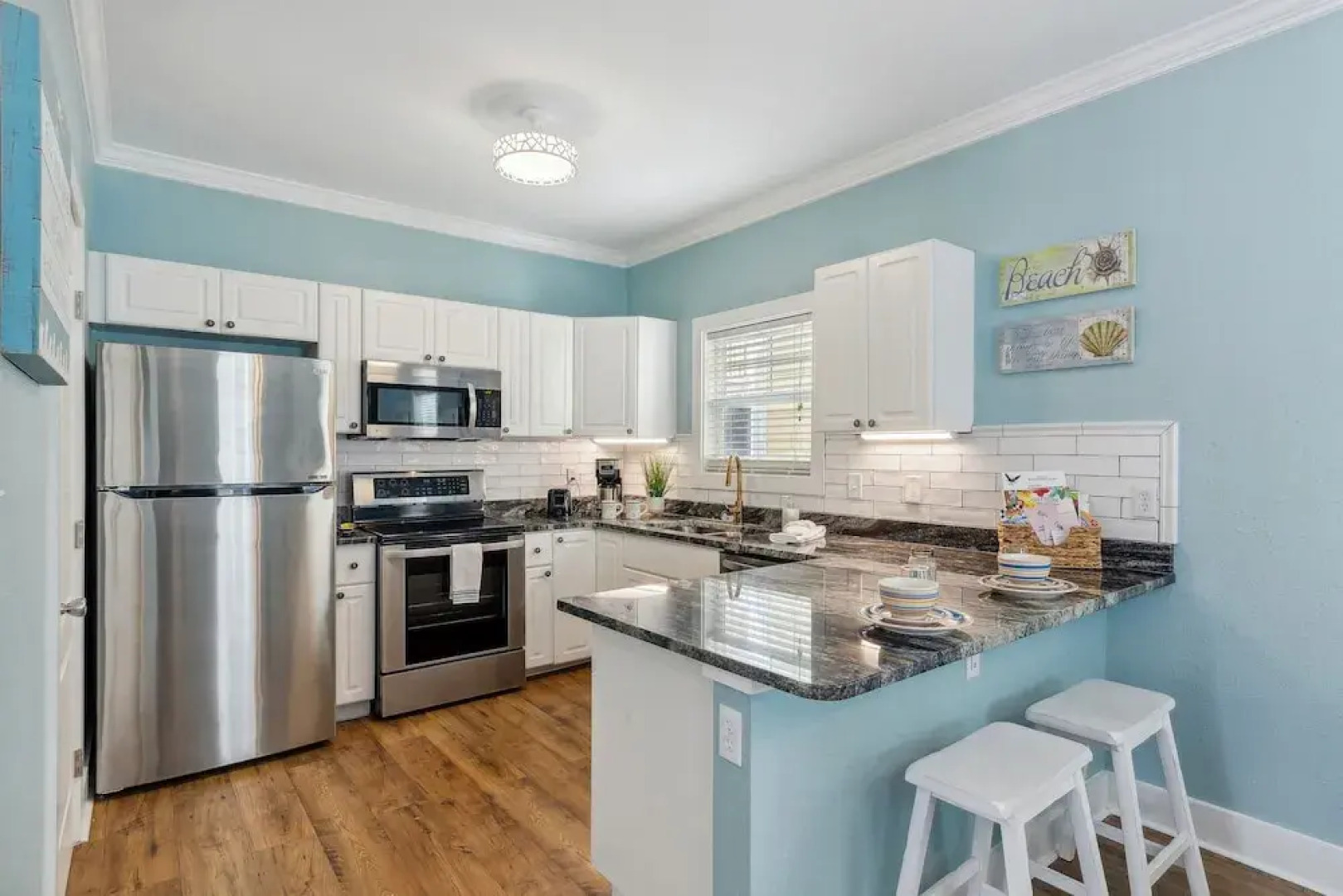 Family-friendly Pensacola Home < 1 Mi to Beach!