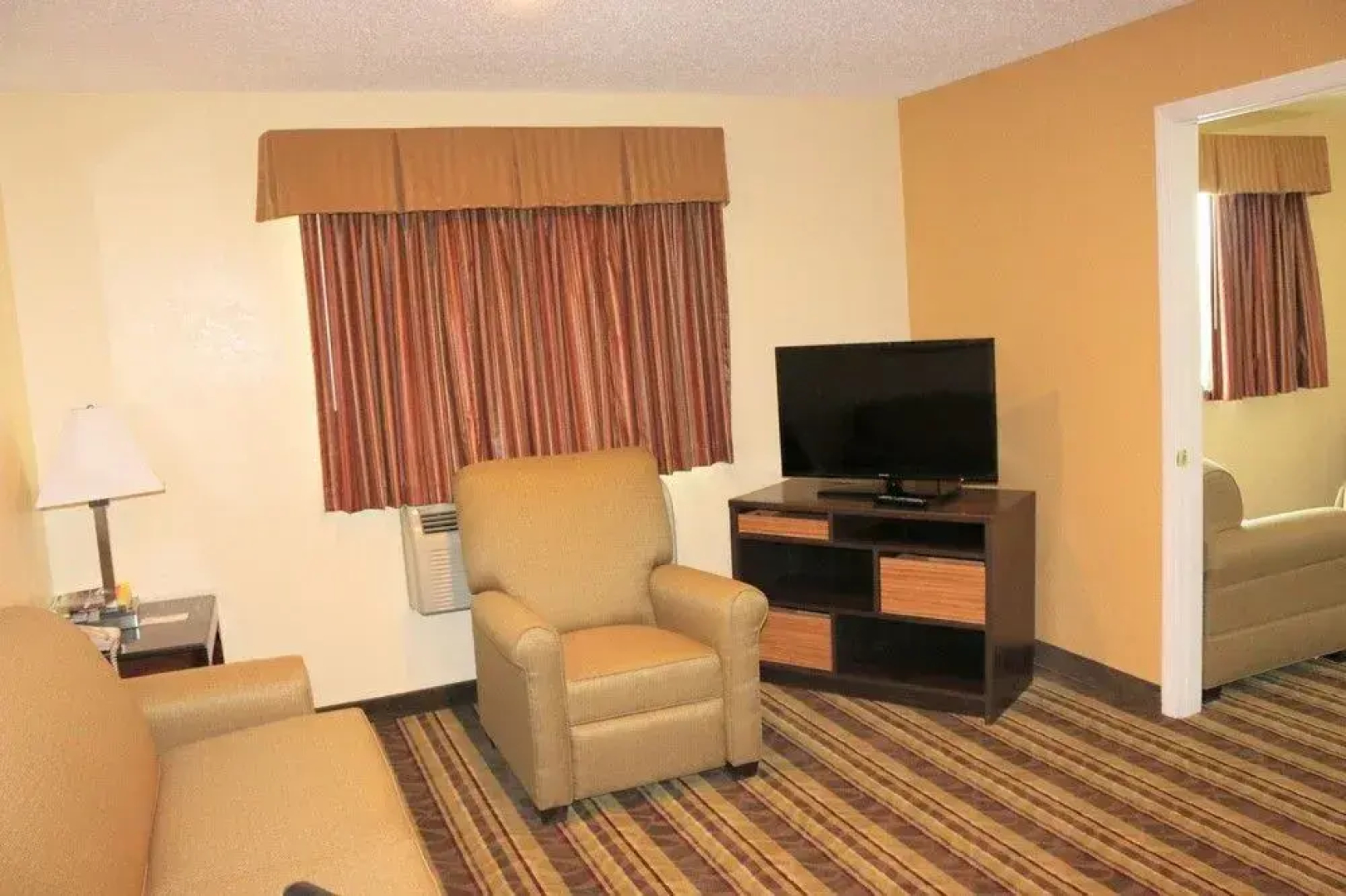 Super 8 By Wyndham Latham/Albany Airport