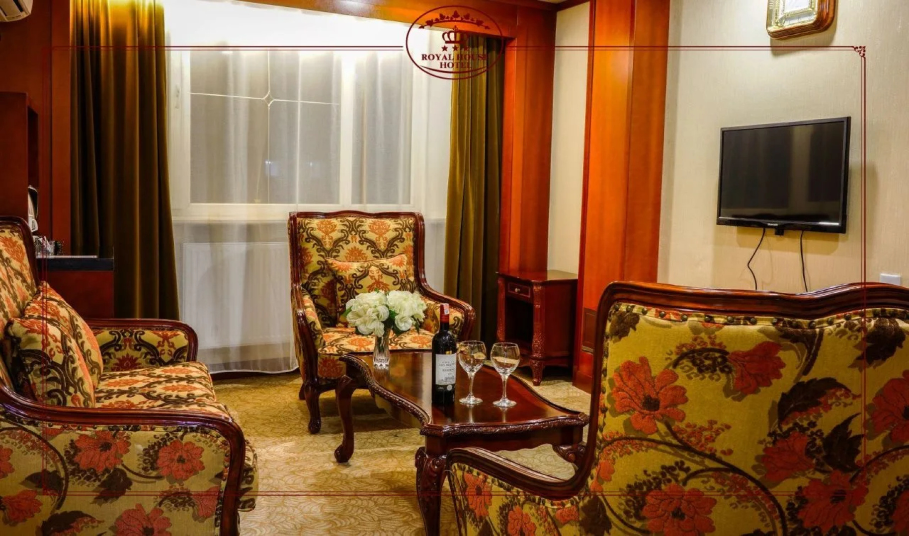 Royal house hotel