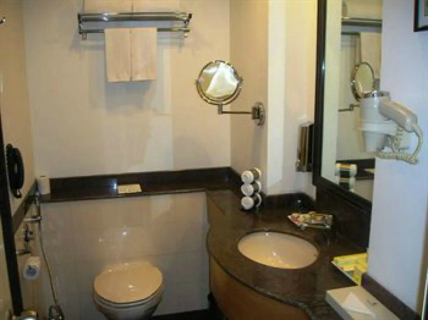 Lemon Tree Hotel, Indore